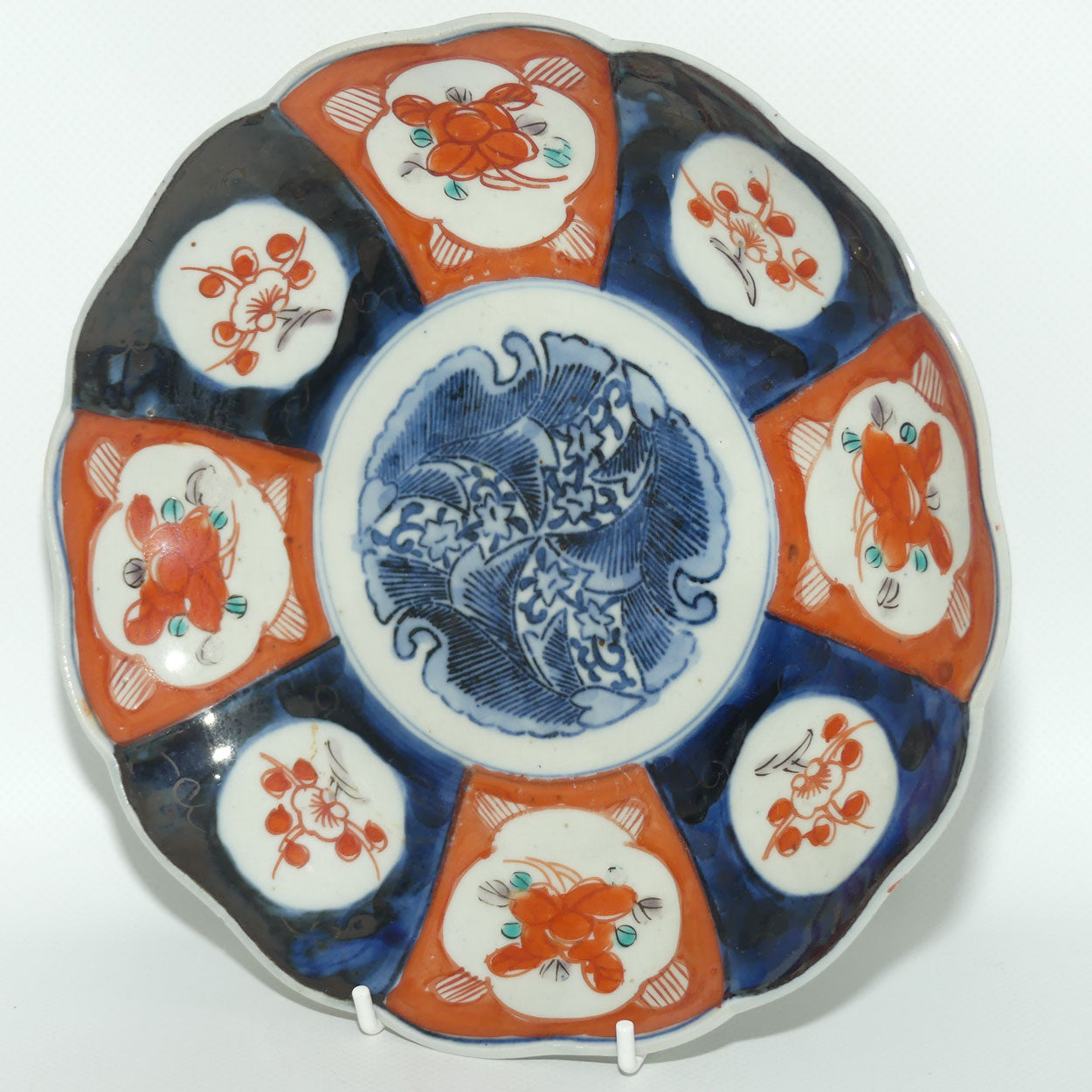 Japanese Imari hand painted cabinet plate c.1900 | Red and Blue
