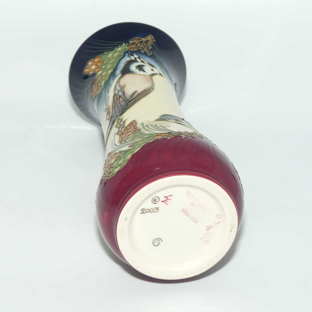 Moorcroft Ingleswood 364/8 vase