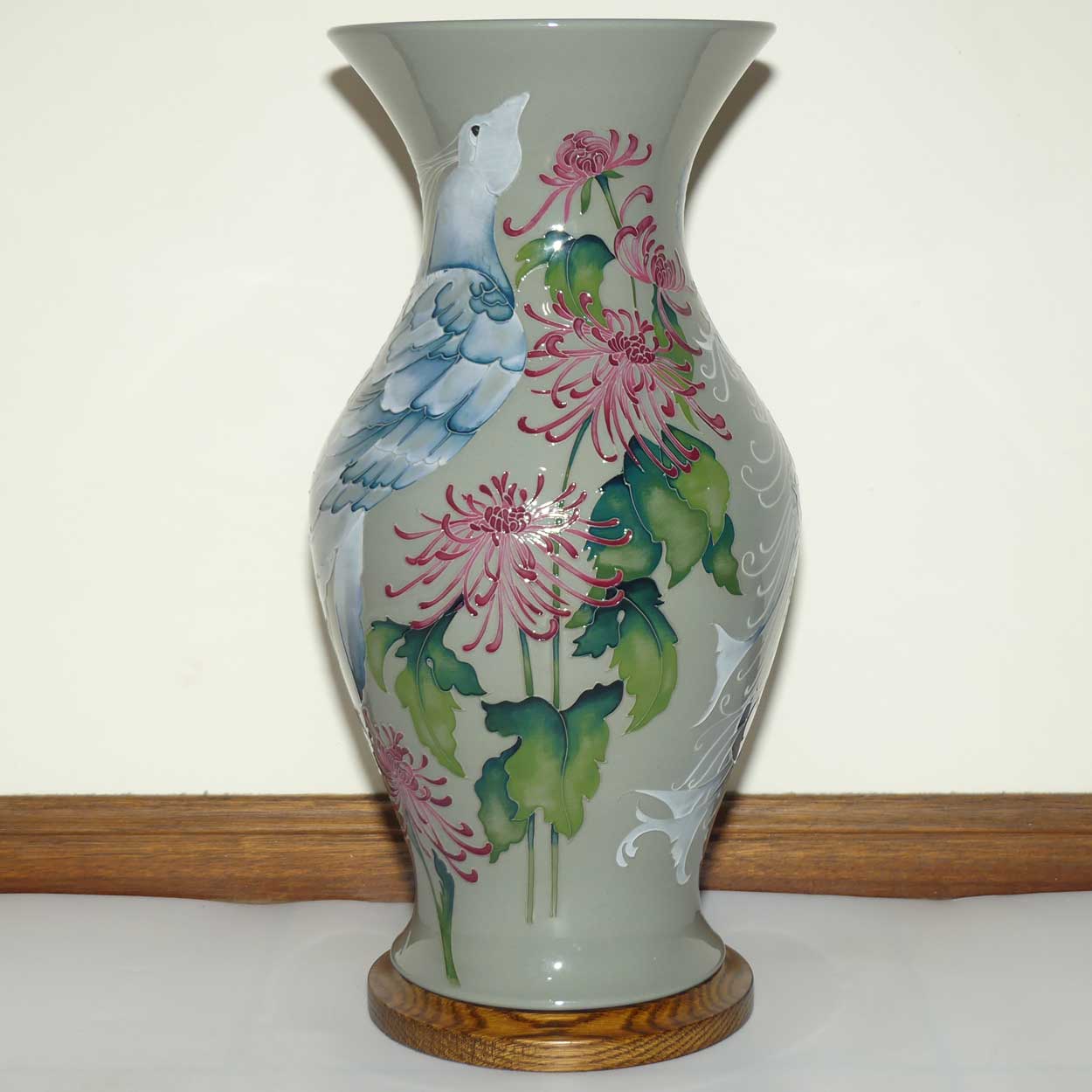 Moorcroft Isola Bella 226/18 Prestige Vase (Ltd Ed)