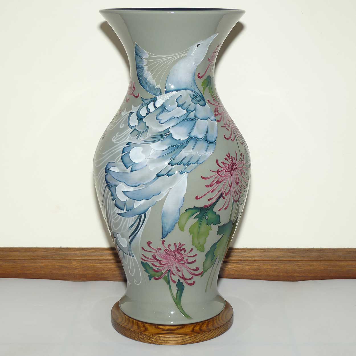 Moorcroft Isola Bella 226/18 Prestige Vase (Ltd Ed)