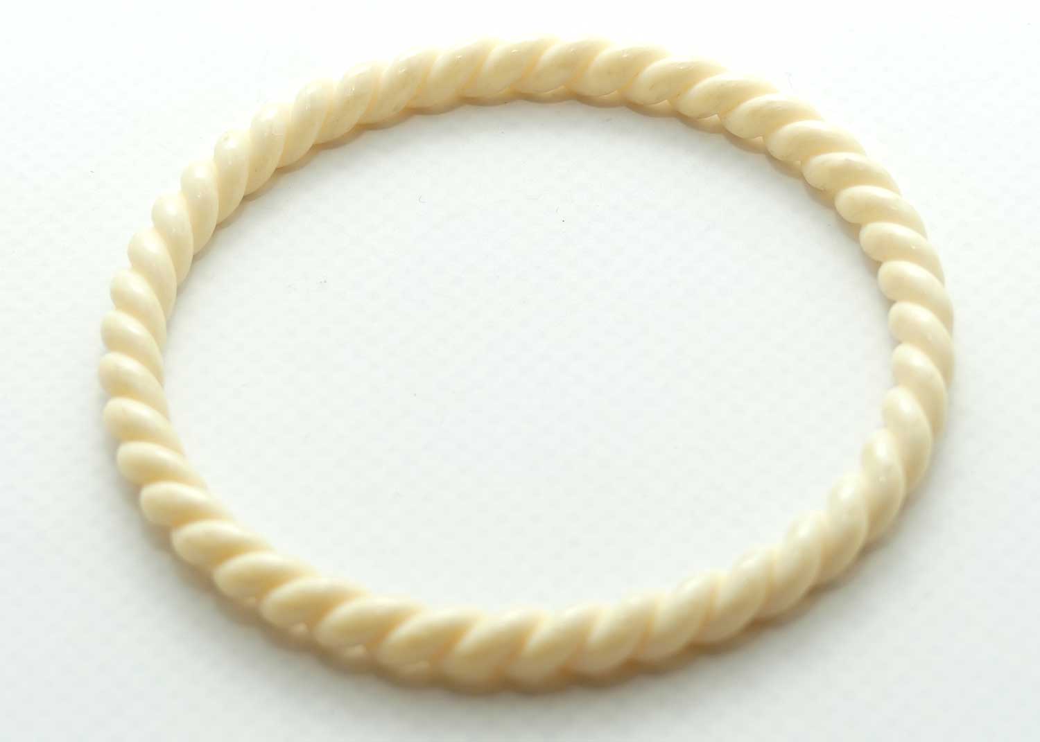 Antique Ivory Twist design Ladies Bangle | Round Shape | 6mm thick