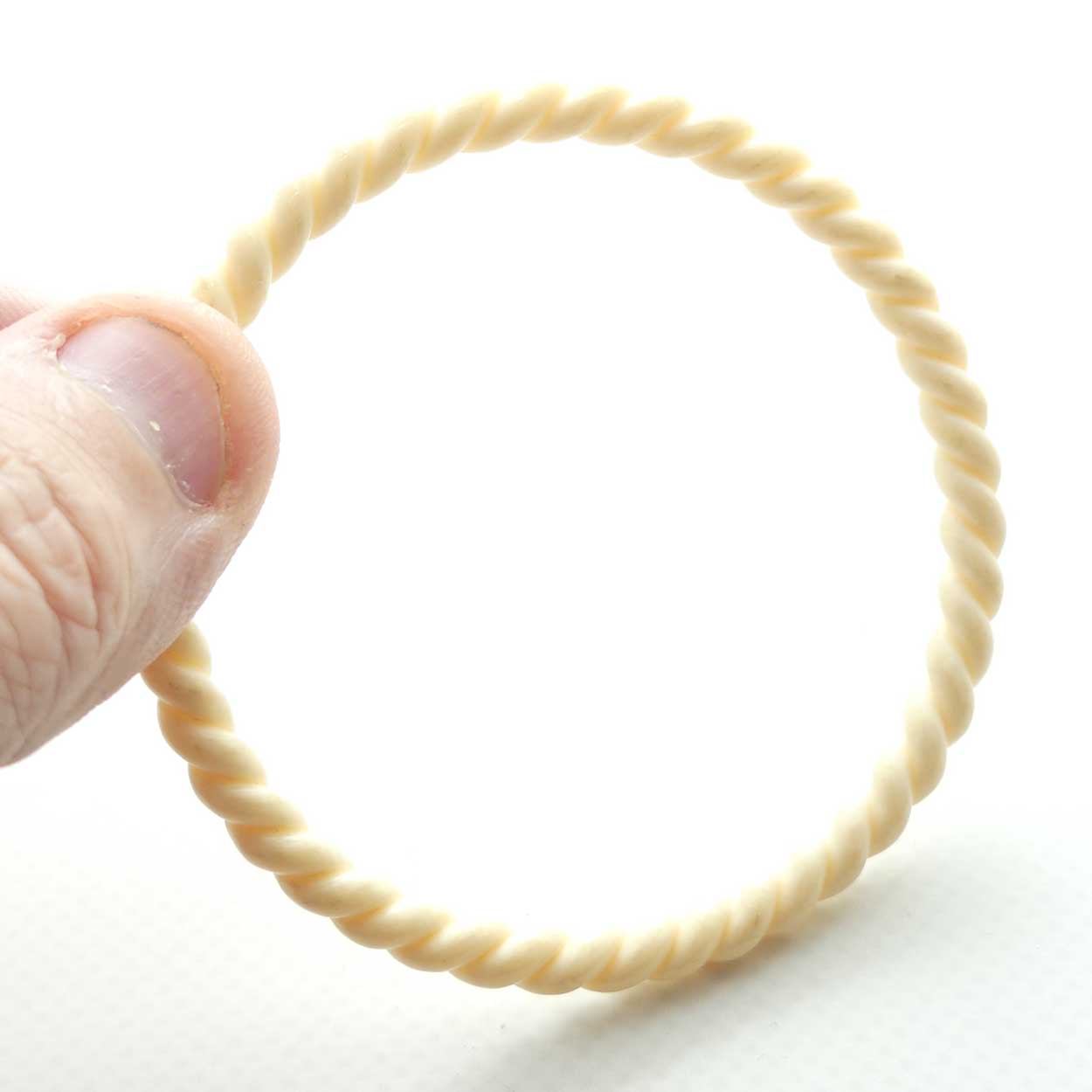 Antique Ivory Twist design Ladies Bangle | Round Shape | 6mm thick