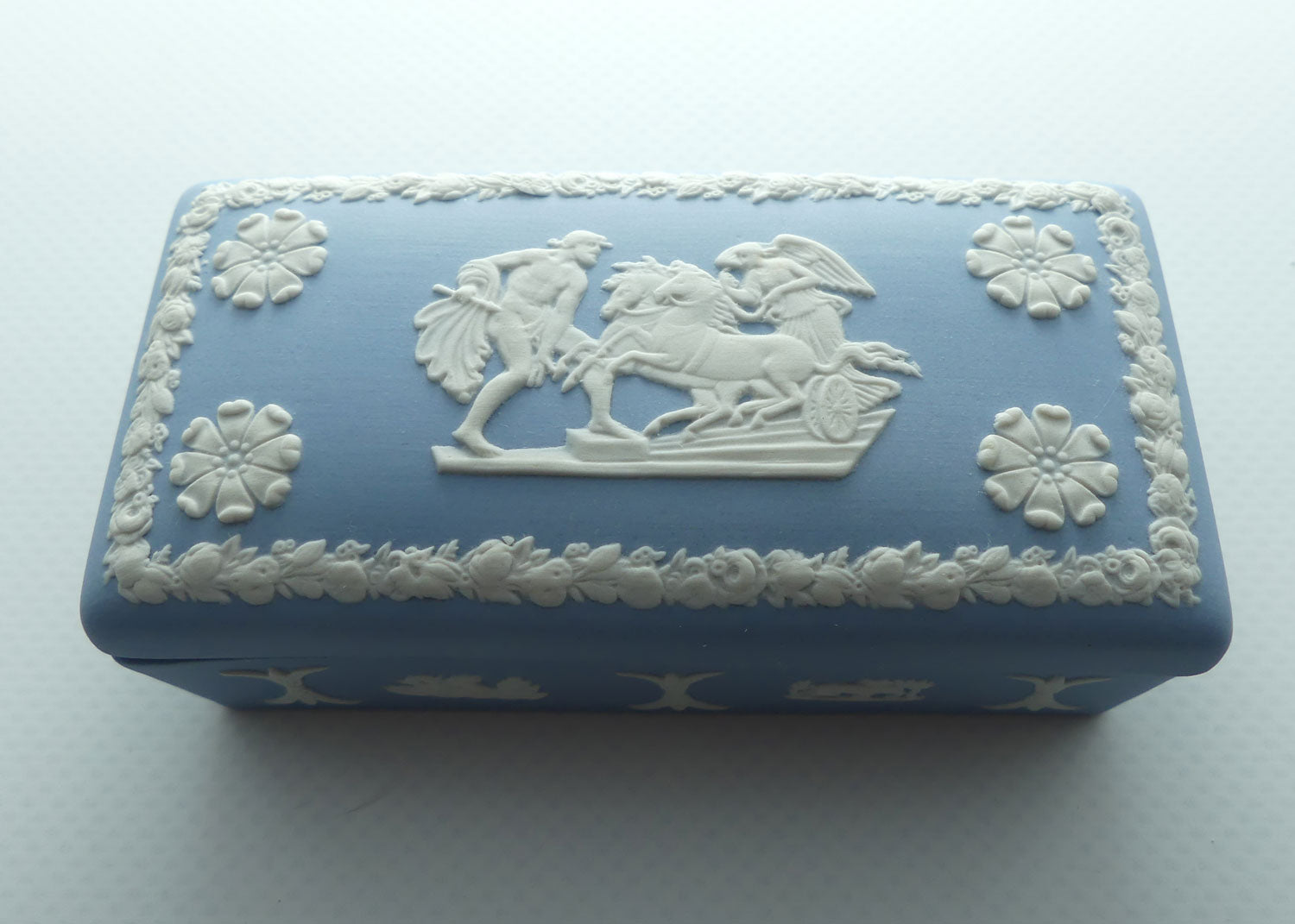Wedgwood Jasper | White on Pale Blue | Well decorated Rectangular box