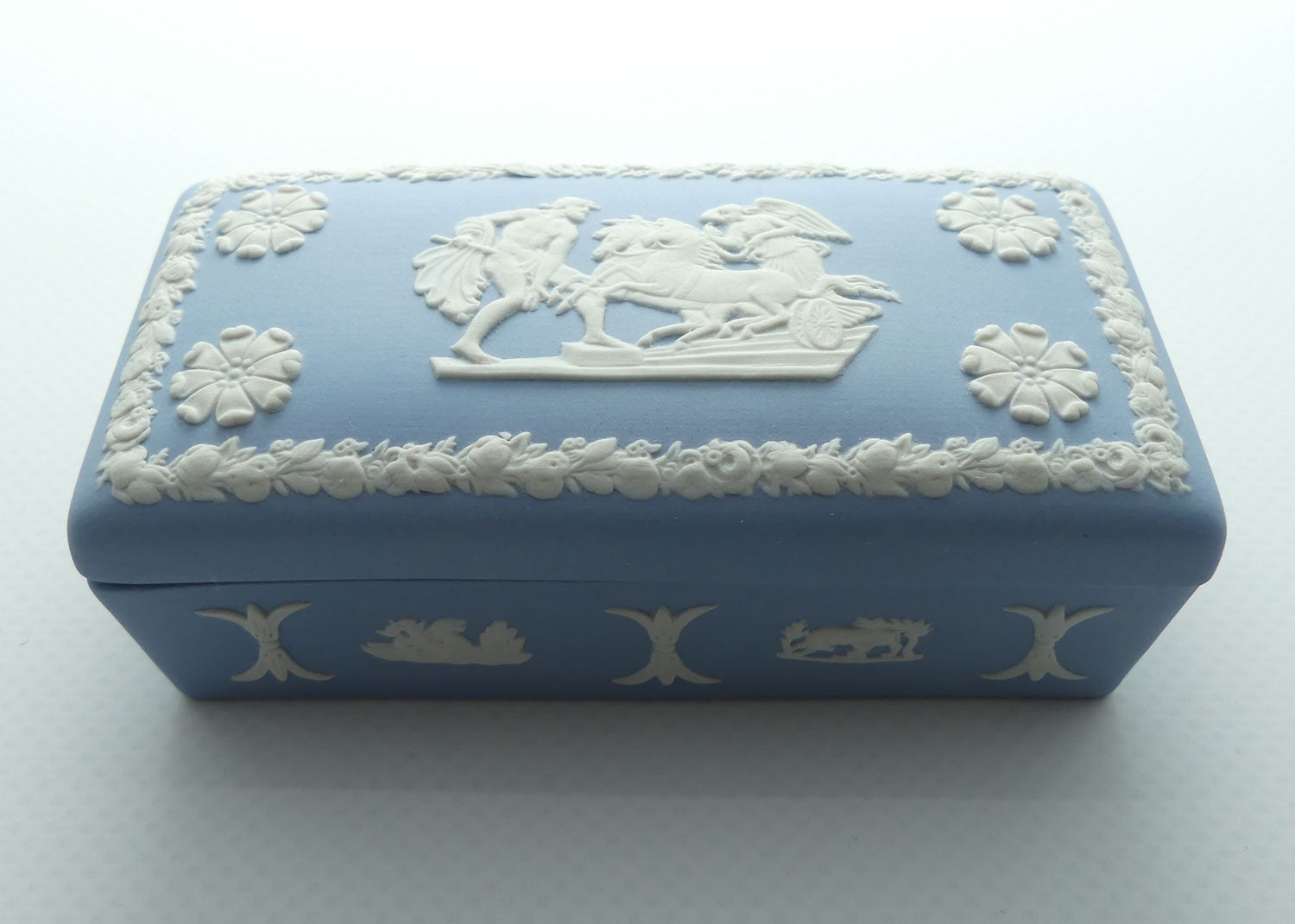 Wedgwood Jasper | White on Pale Blue | Well decorated Rectangular box