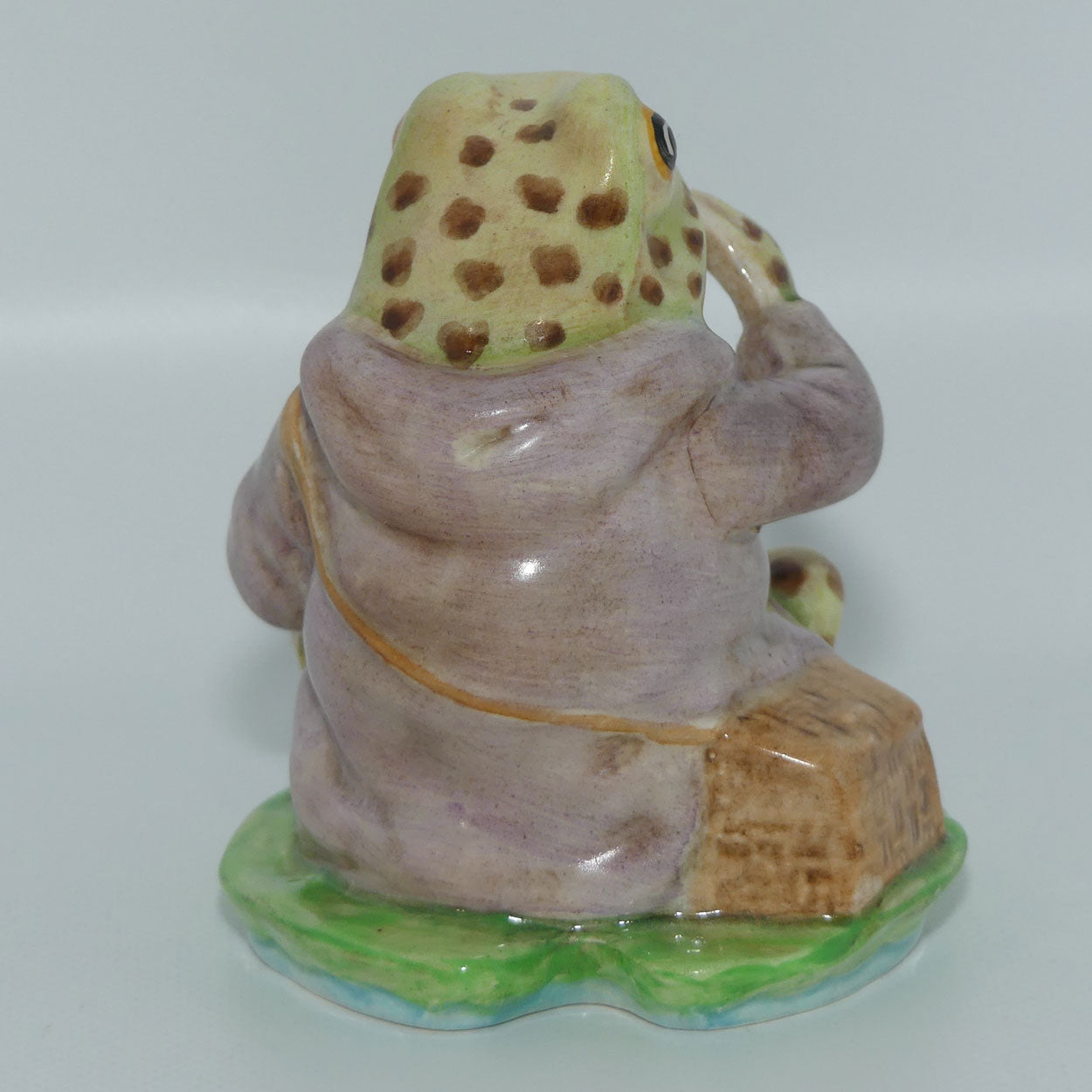 Beswick Beatrix Potter Mr Jeremy Fisher | Spotted | BP2a |Gold Oval | #2