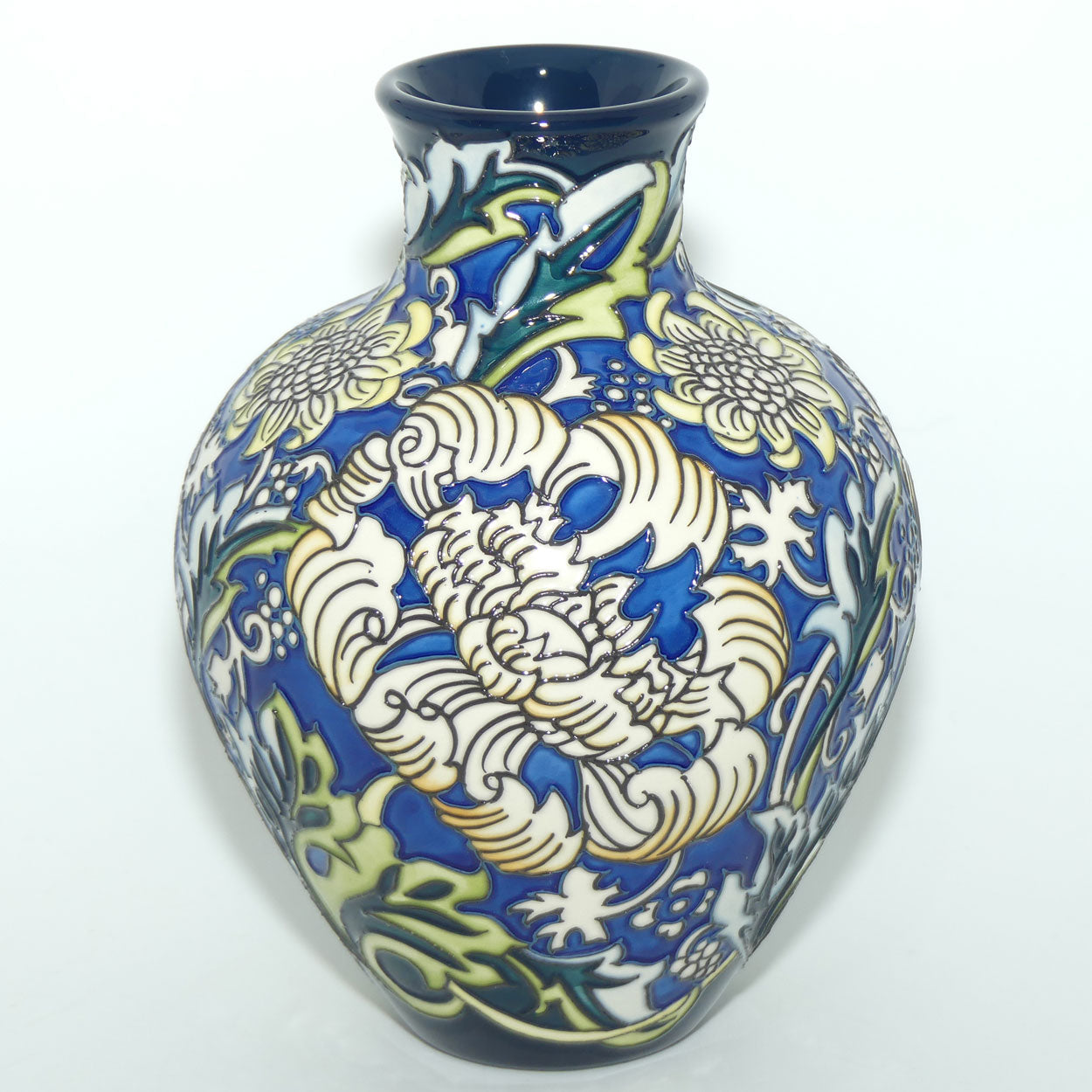 Moorcroft Kennet 265/7 vase | LE 22/25