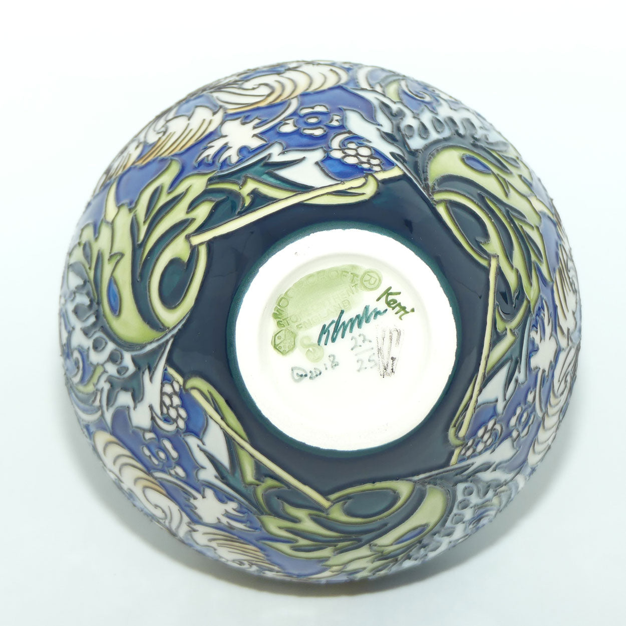 Moorcroft Kennet 265/7 vase | LE 22/25