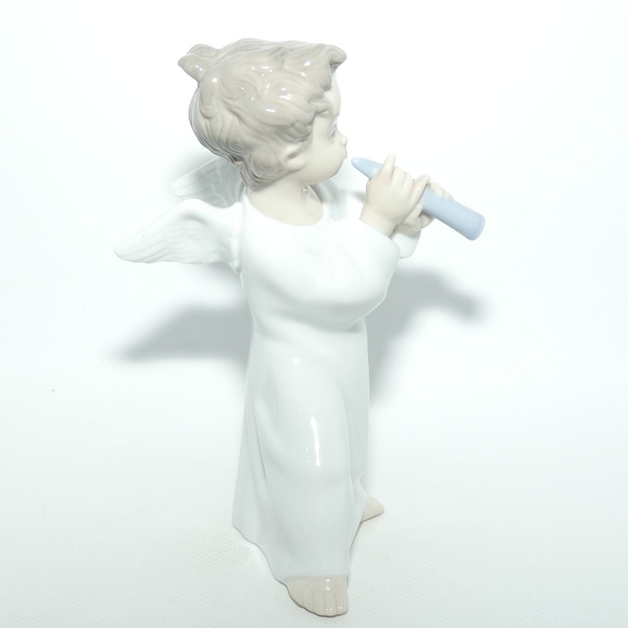 Lladro figure Angel with Flute | Angel Standing | #4540