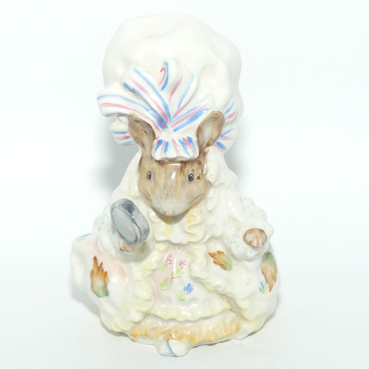 Beswick Beatrix Potter Lady Mouse from Tailor of Gloucester | BP2a Gold Oval | #1