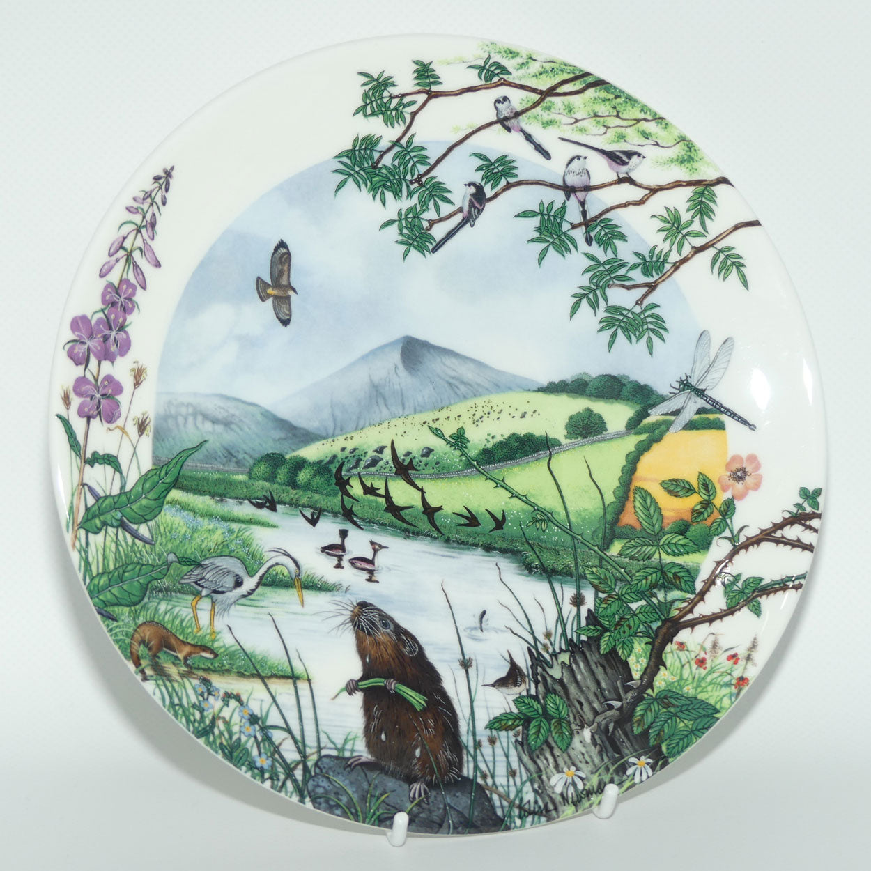Wedgwood Bone China plate | Colin Newman's Country Panorama #8 | The Lakeside