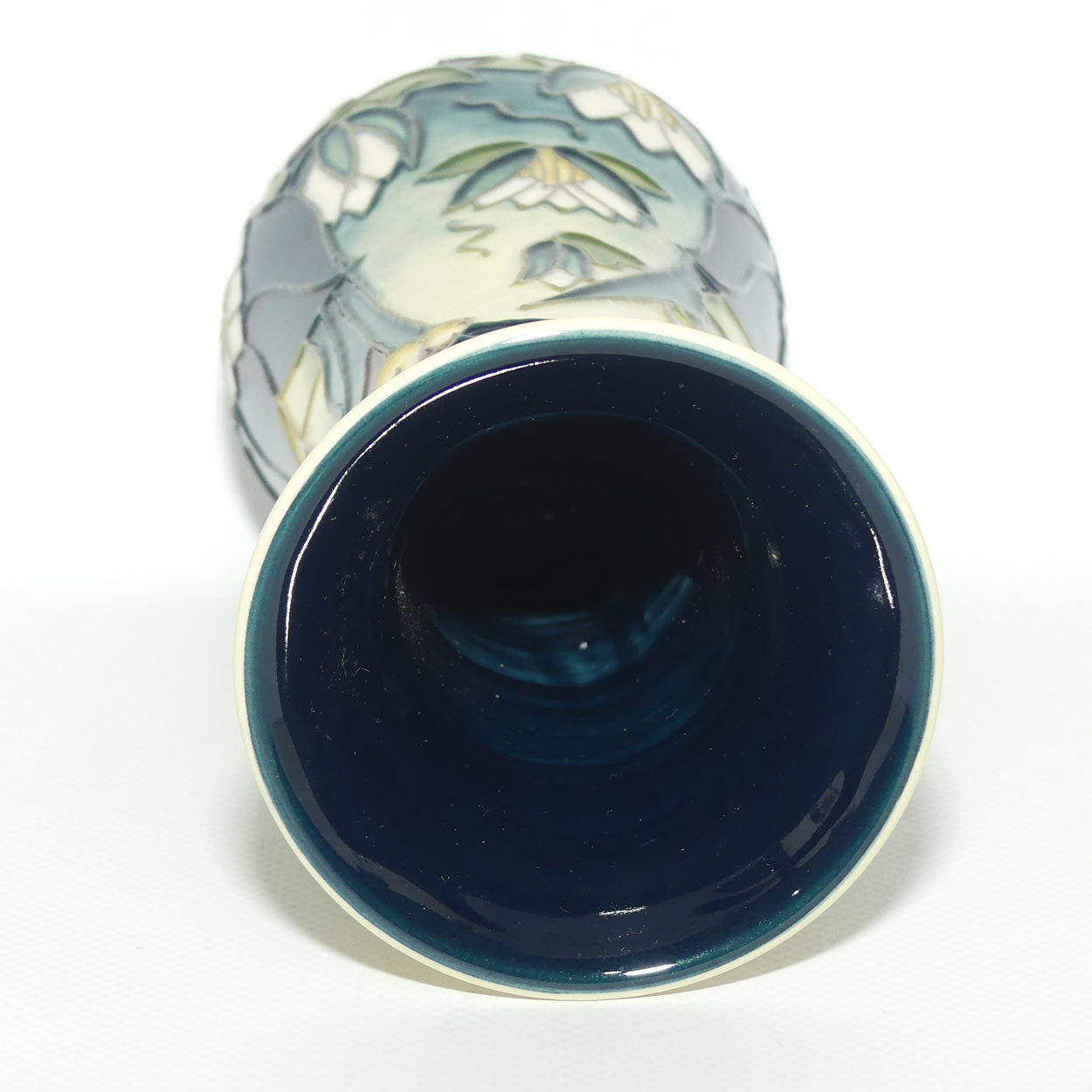 Moorcroft Lamia 364/8 vase