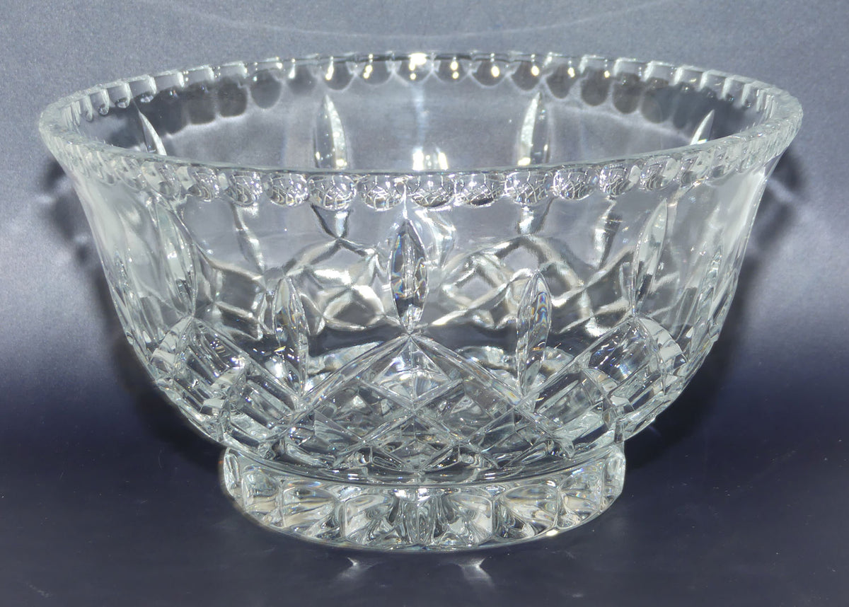 Very Heavy Crystal bowl | Diamond Cut with Facetted Rim | Solid Base