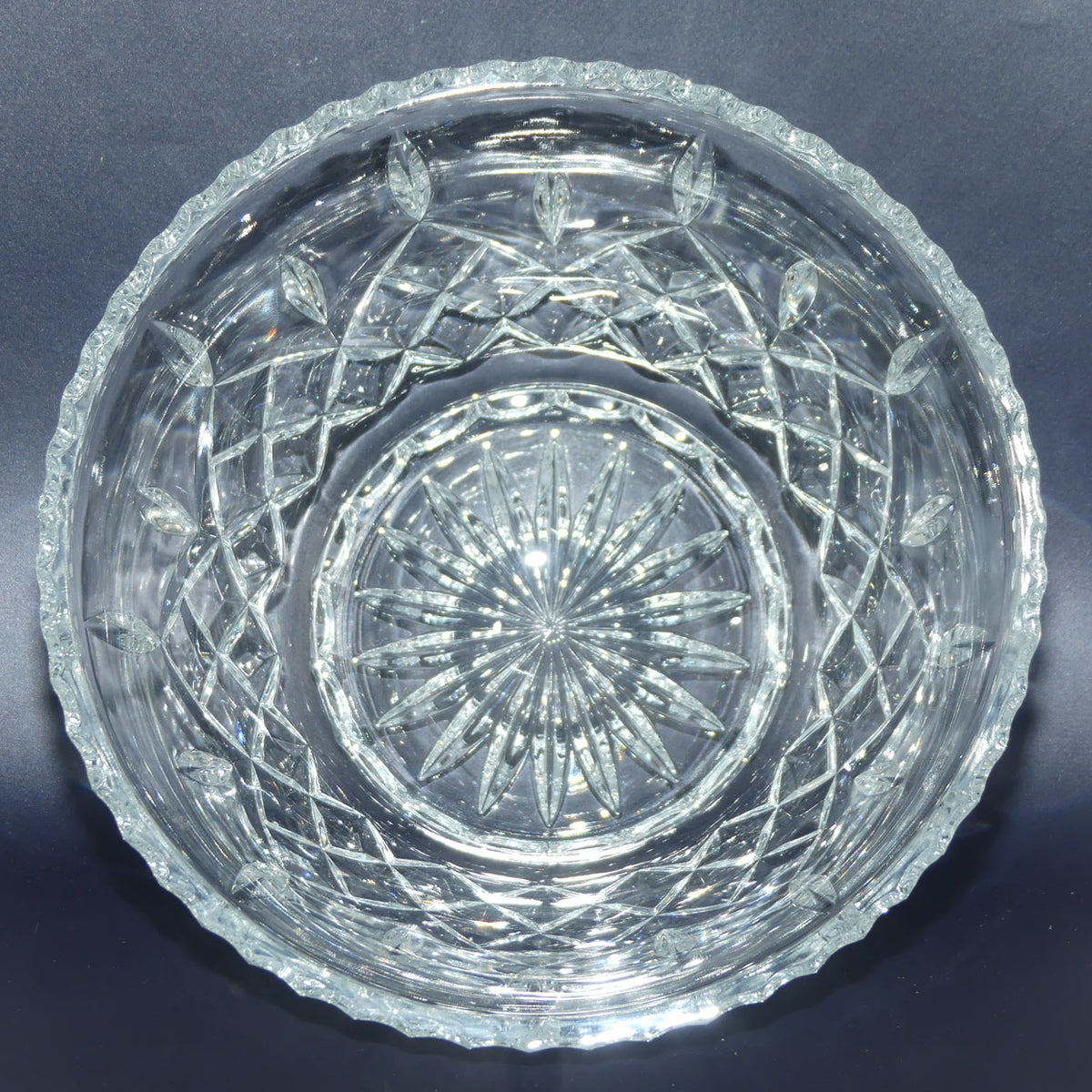 Very Heavy Crystal bowl | Diamond Cut with Facetted Rim | Solid Base