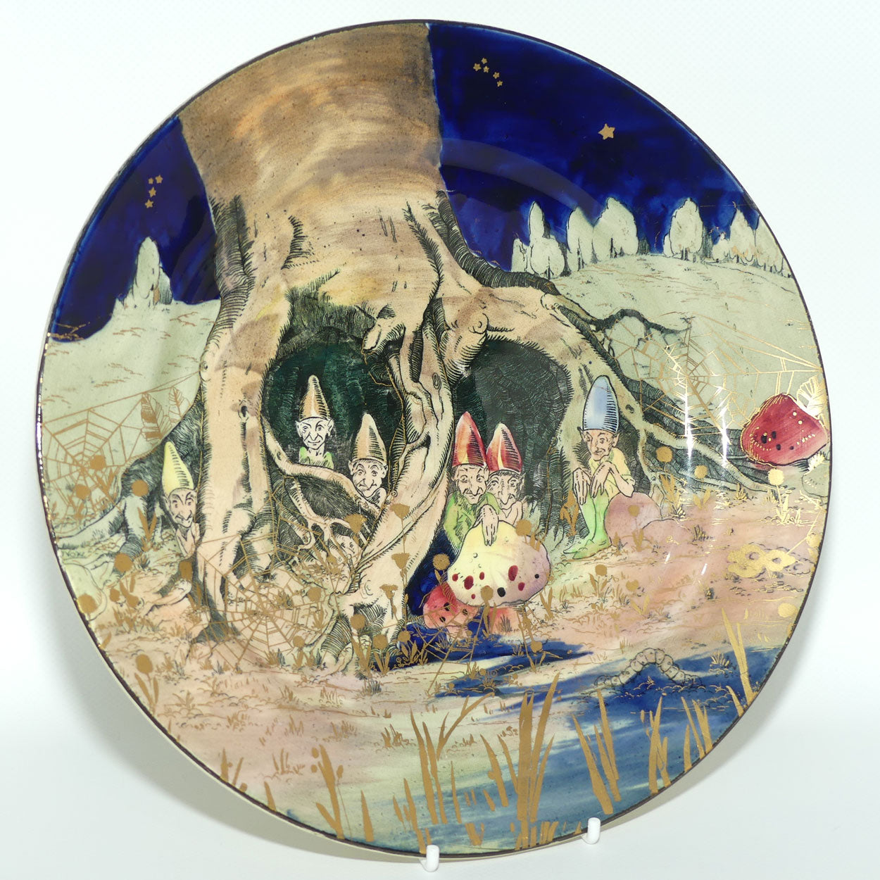 Royal Doulton Gnomes B with gilt highlights plate D4697 | #1 | 26cms diam