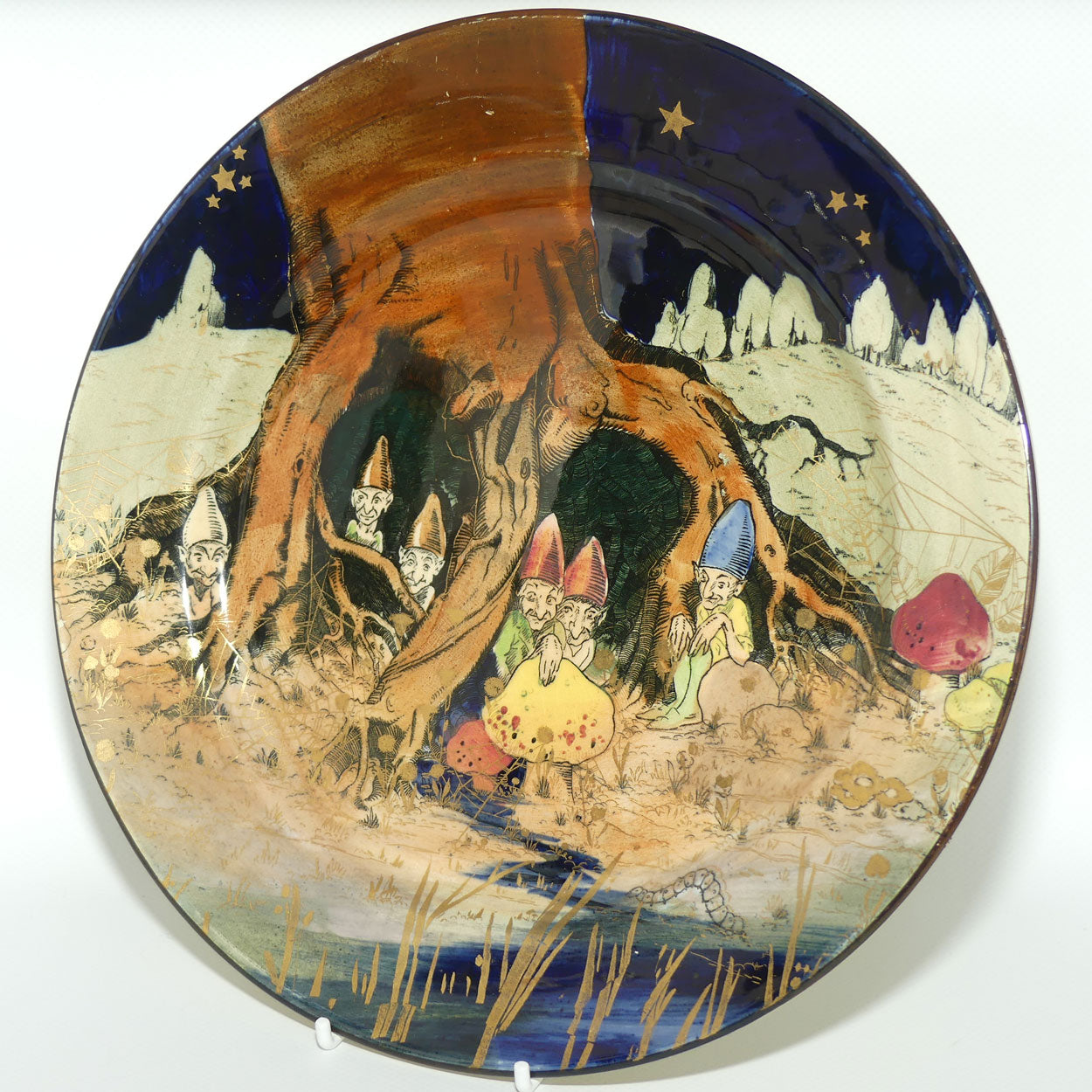 Royal Doulton Gnomes B with gilt highlights plate D4697 | #3 | 26cm diam