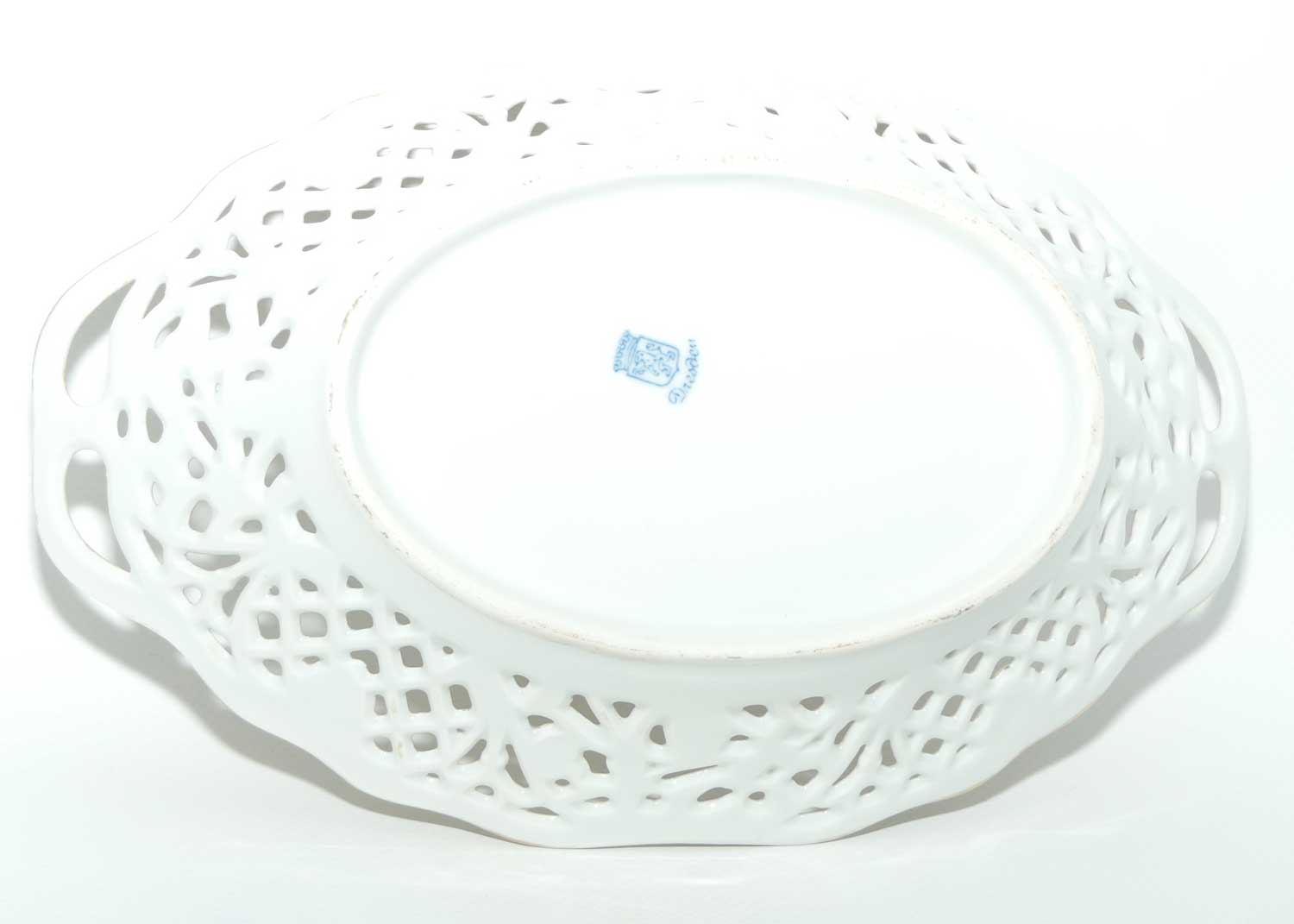 Schumann Dresden pierced gallery twin handle basket