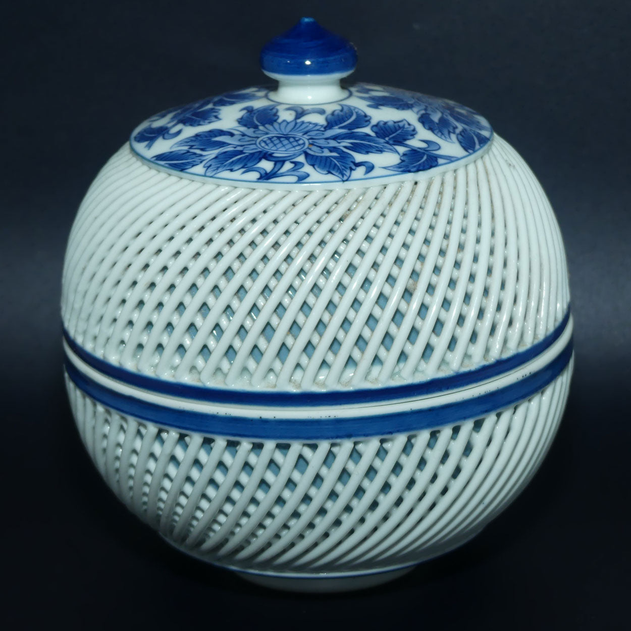 Japanese Hasami Ware Blue Floral lidded bowl