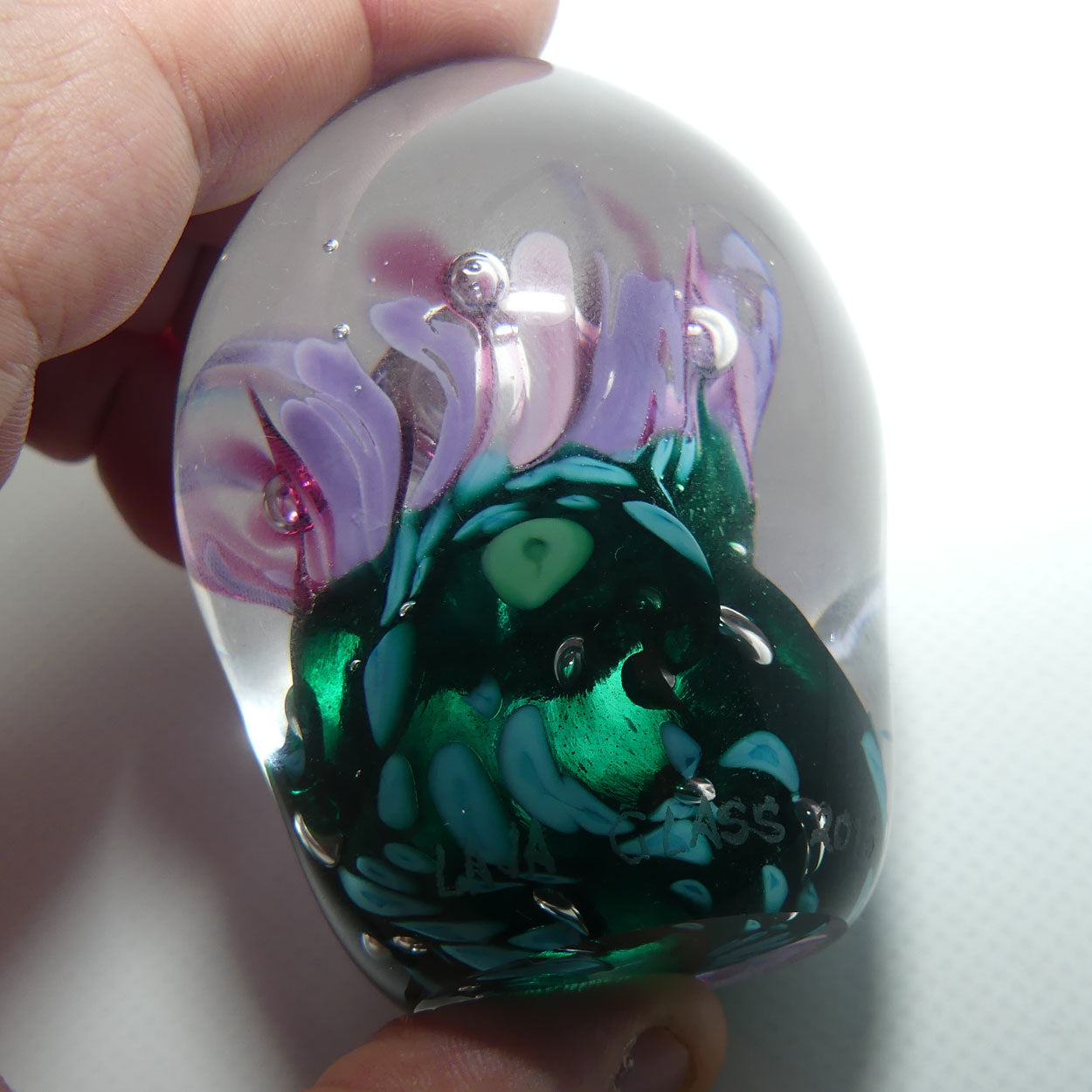 Lynden Over | Lava Glass New Zealand controlled bubble Rockpool paperweight c.2016