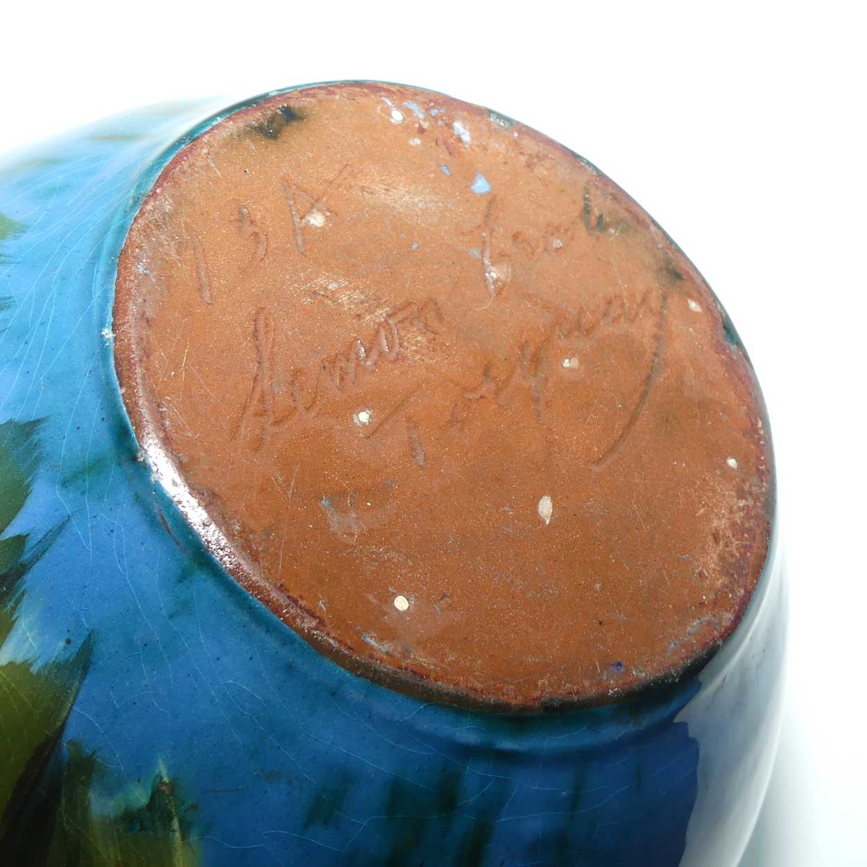 Lemon and Crute Torquay Faience Iris decor tri handle Jardiniere