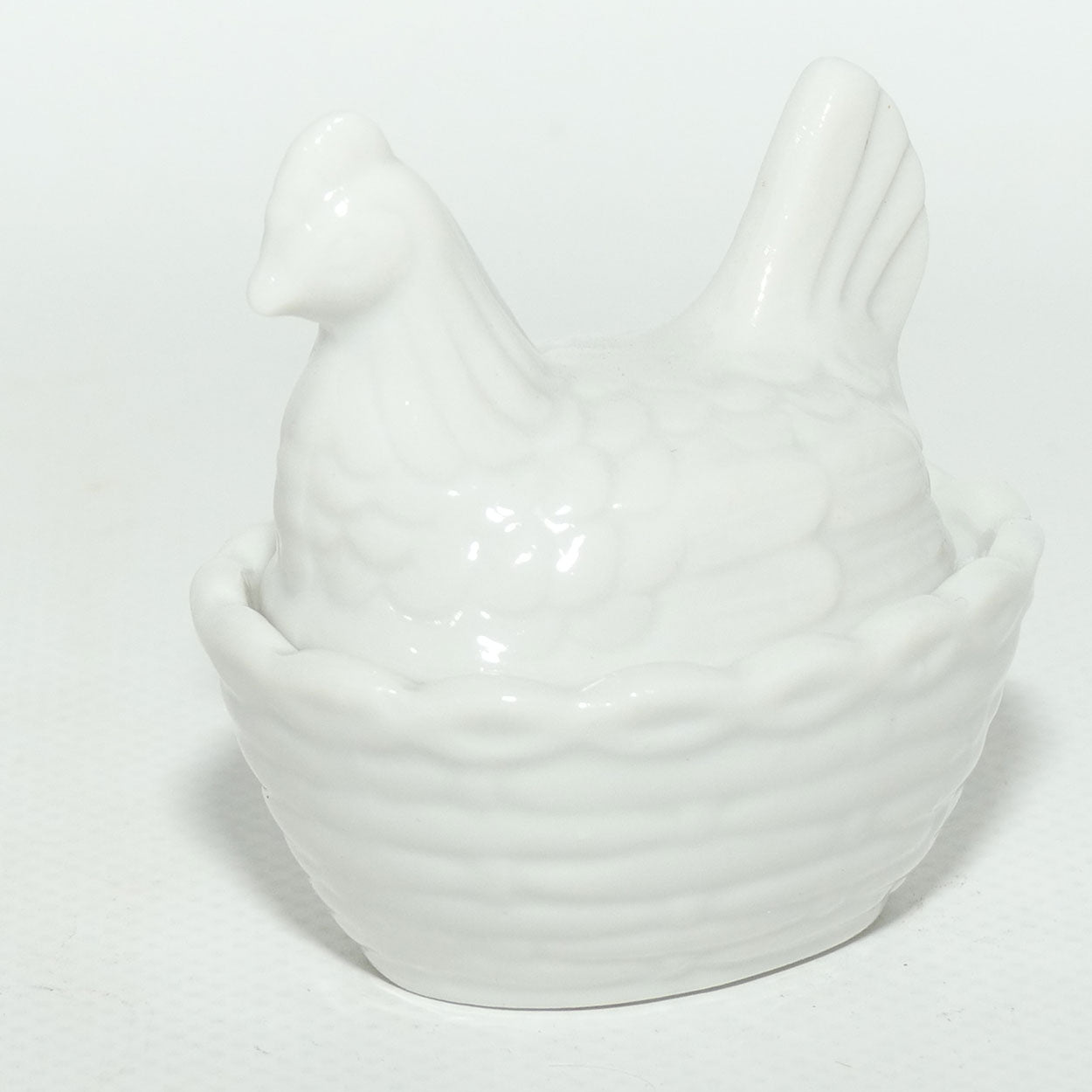 Miniature Hen on Nest | White Porcelain | Cruet Pot