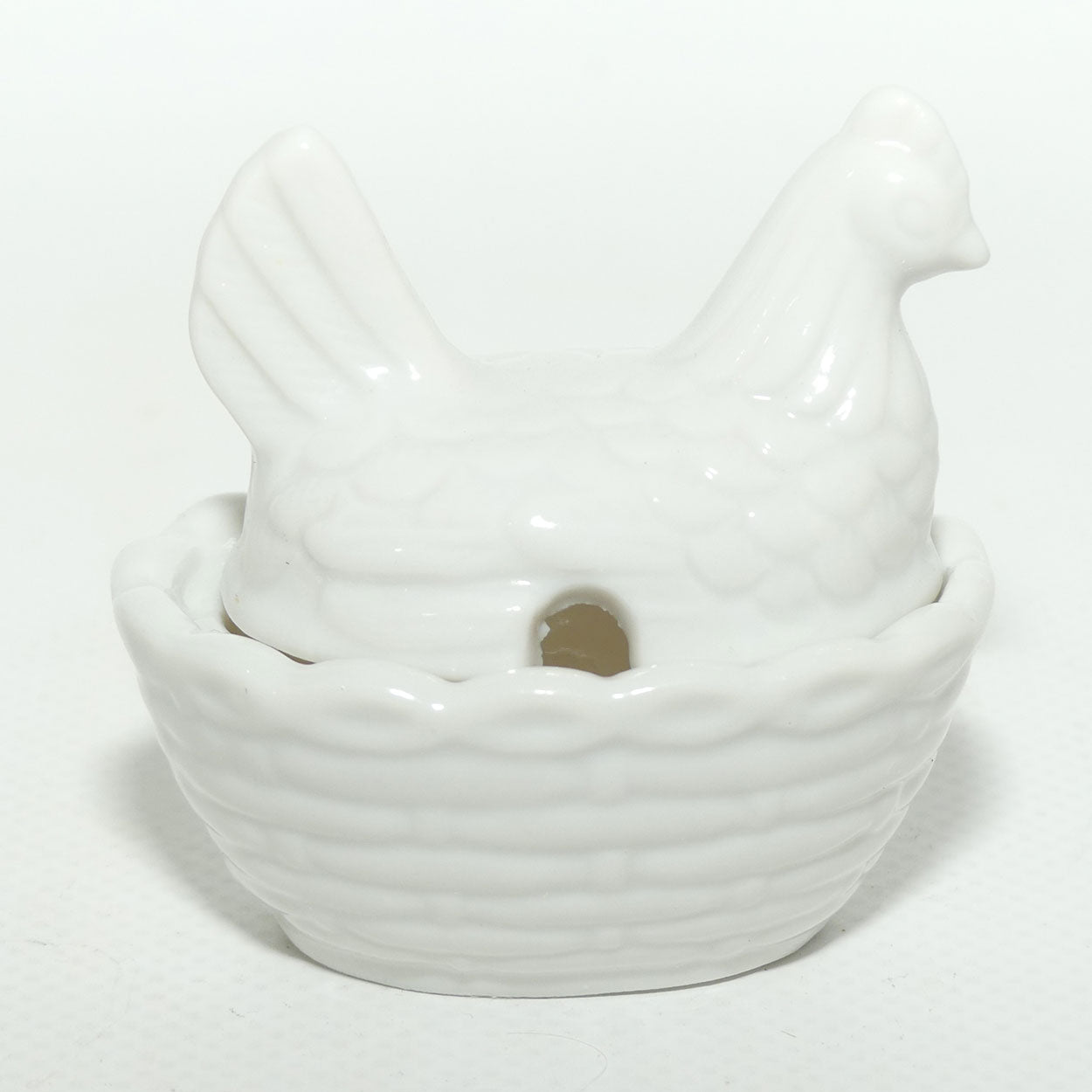 Miniature Hen on Nest | White Porcelain | Cruet Pot