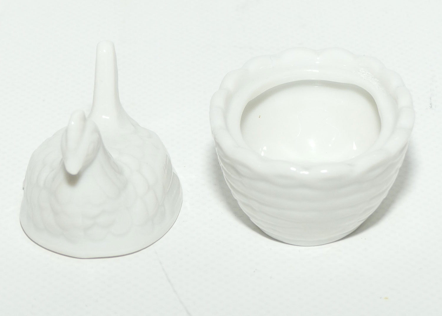 Miniature Hen on Nest | White Porcelain | Cruet Pot