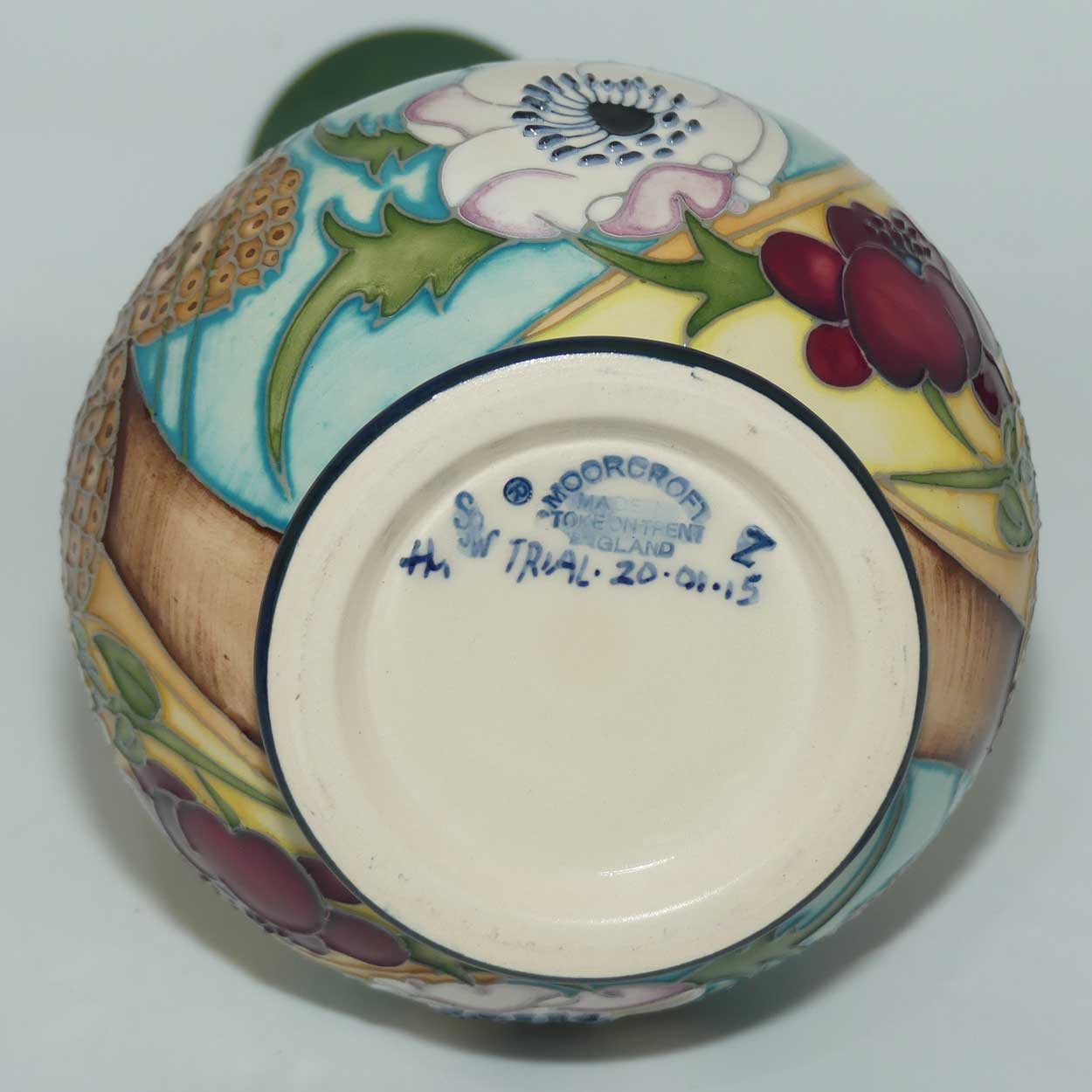 Moorcroft Anzac Centenary Lone Pine 80/9 vase | Trial