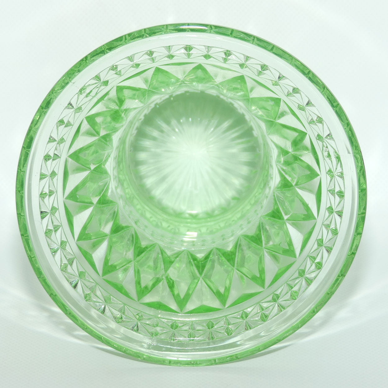 Green Depression Glass Long Diamond pattern vase | 14cm tall