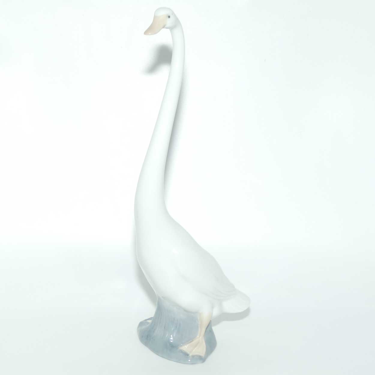 Nao by Lladro figure Long Neck Duck | Tall