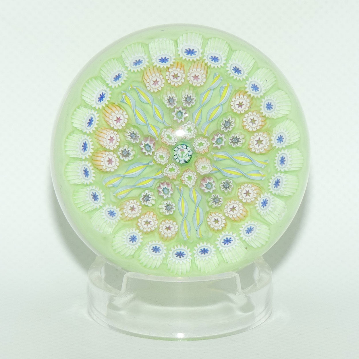 John Deacons Scotland Millefiori Double Spoke | Large | Milky Lime | Thistle