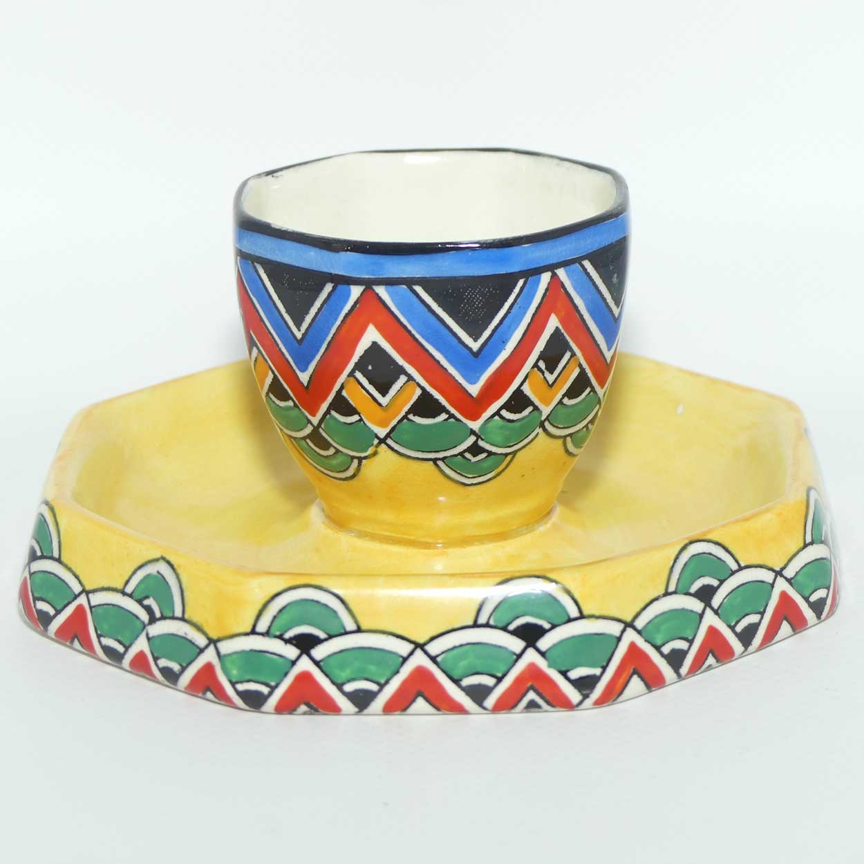 Maling Art Deco banded Luxor pattern hexagonal egg cup