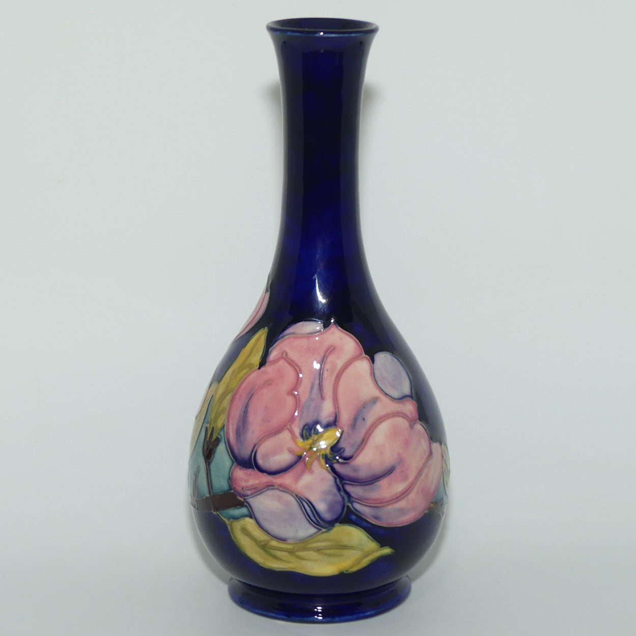 Walter Moorcroft Pink Magnolia 80/10 vase | Blue