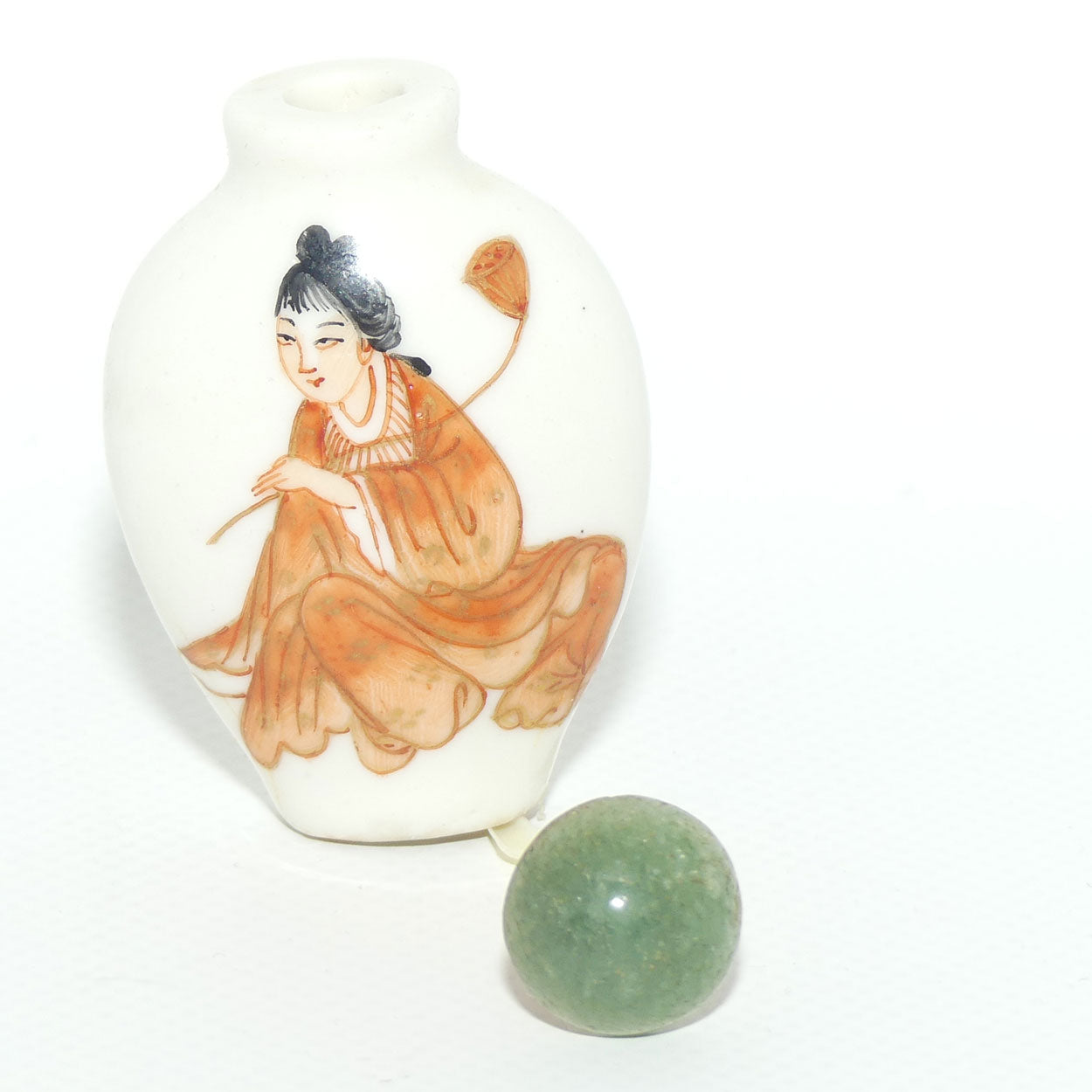 Chinese snuff bottle with greenstone stopper | Man and Woman scene