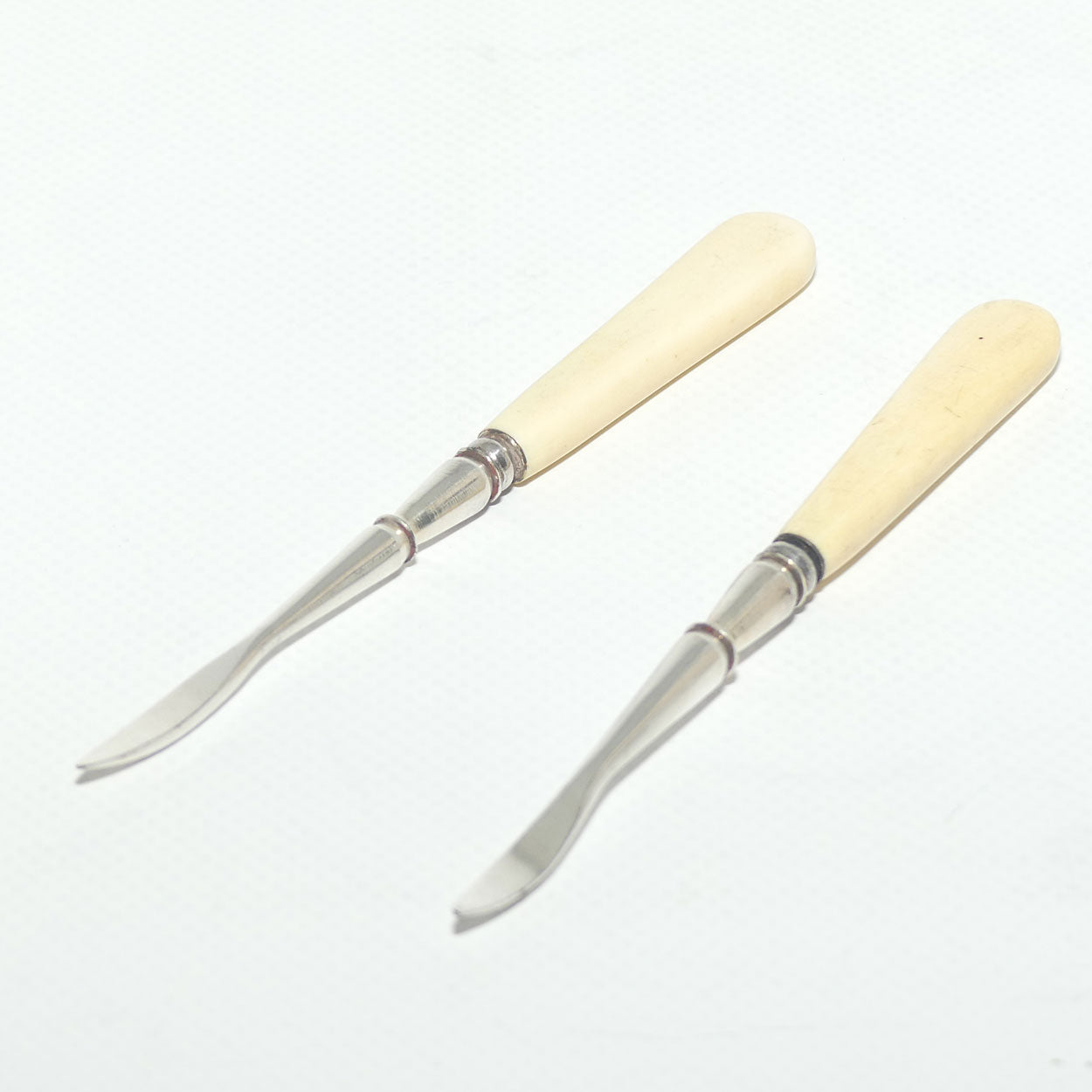 Set of 2 Manicure Tools | Faux Bone Handled | 12.5cm