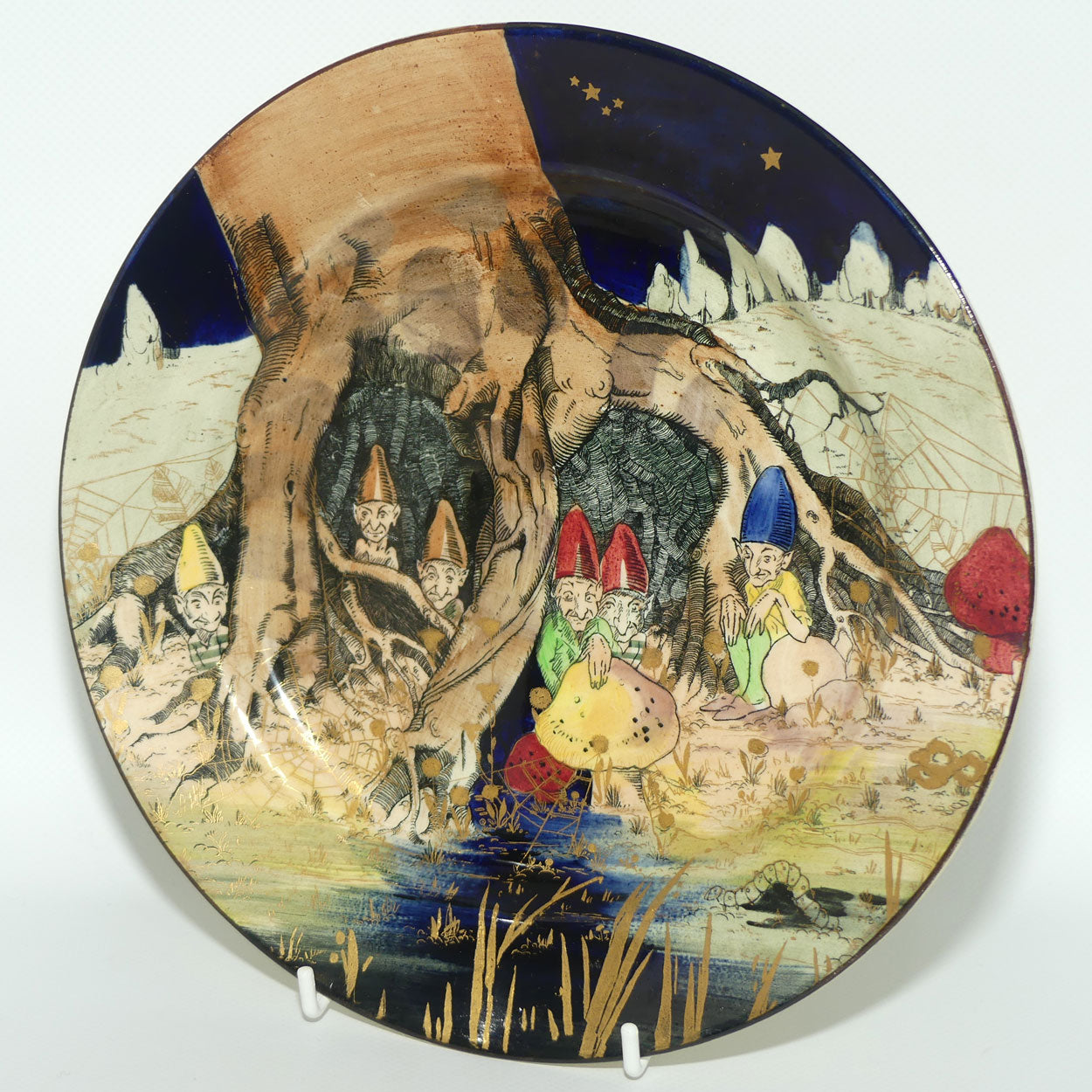 Royal Doulton Gnomes B with gilt highlights plate D4697 | 24cm diam