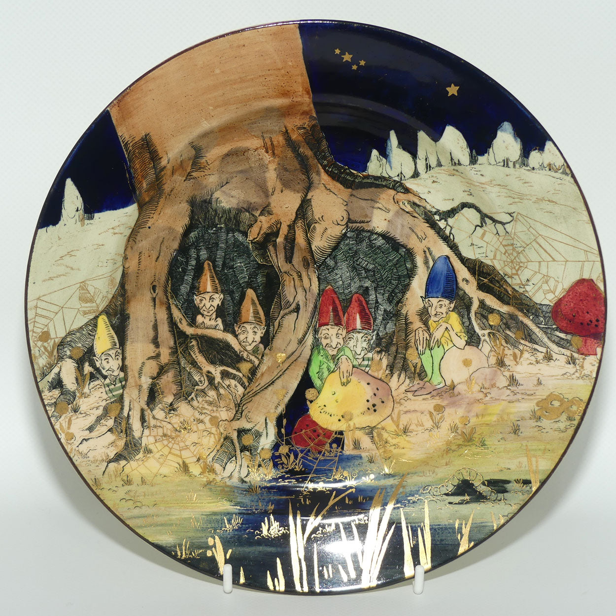 Royal Doulton Gnomes B with gilt highlights plate D4697 | 24cm diam