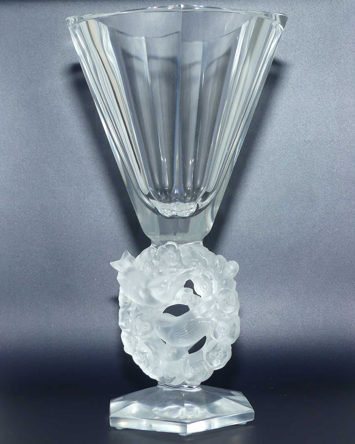 Lalique France Mesanges vase | Clear and Frosted Crystal