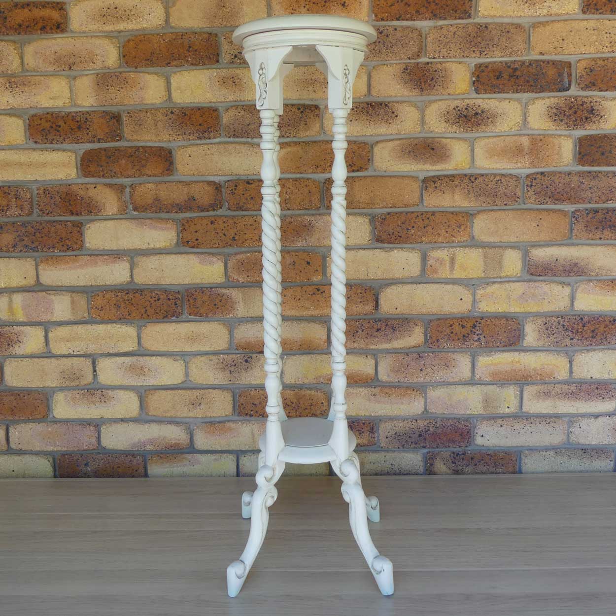 Milk Paint Barley Twist planter pedastal