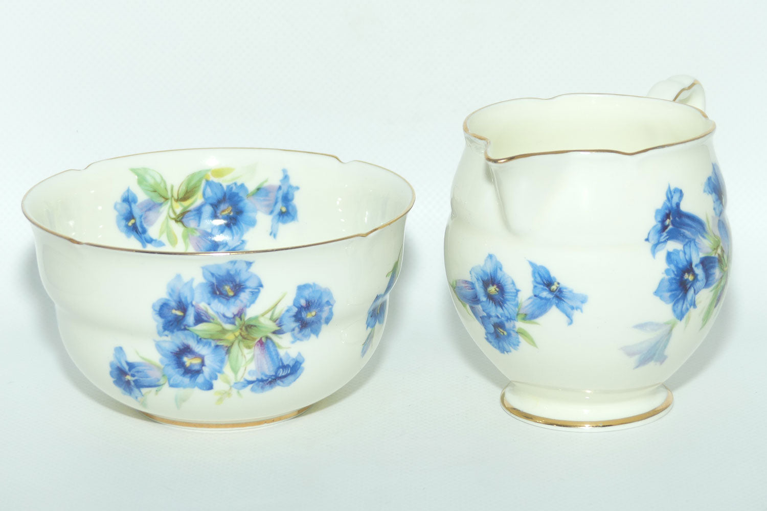 Royal Doulton Gentian pattern V1911 | milk jug and sugar bowl