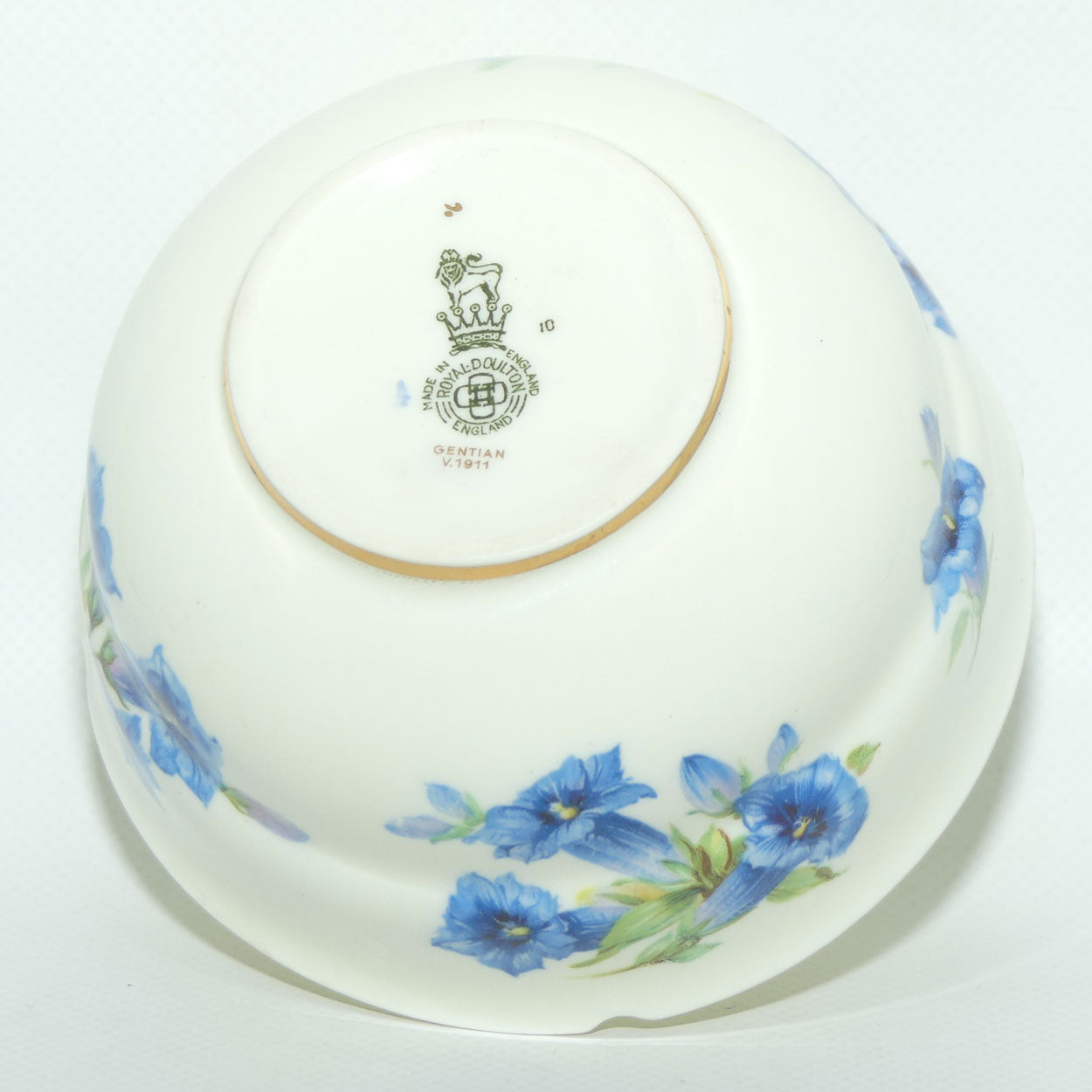 Royal Doulton Gentian pattern V1911 | milk jug and sugar bowl