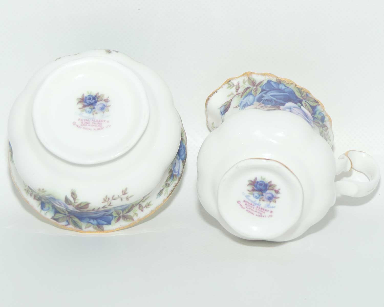 Royal Albert Bone China England Moonlight milk jug and sugar bowl | coffee size | © 1987 Royal Albert Ltd backstamp