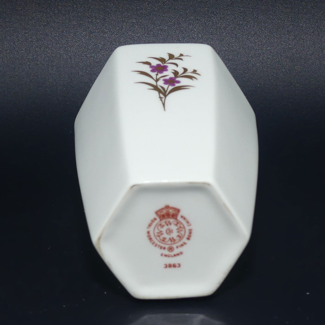 Royal Worcester hexagonal tea caddy urn | Pattern 3863