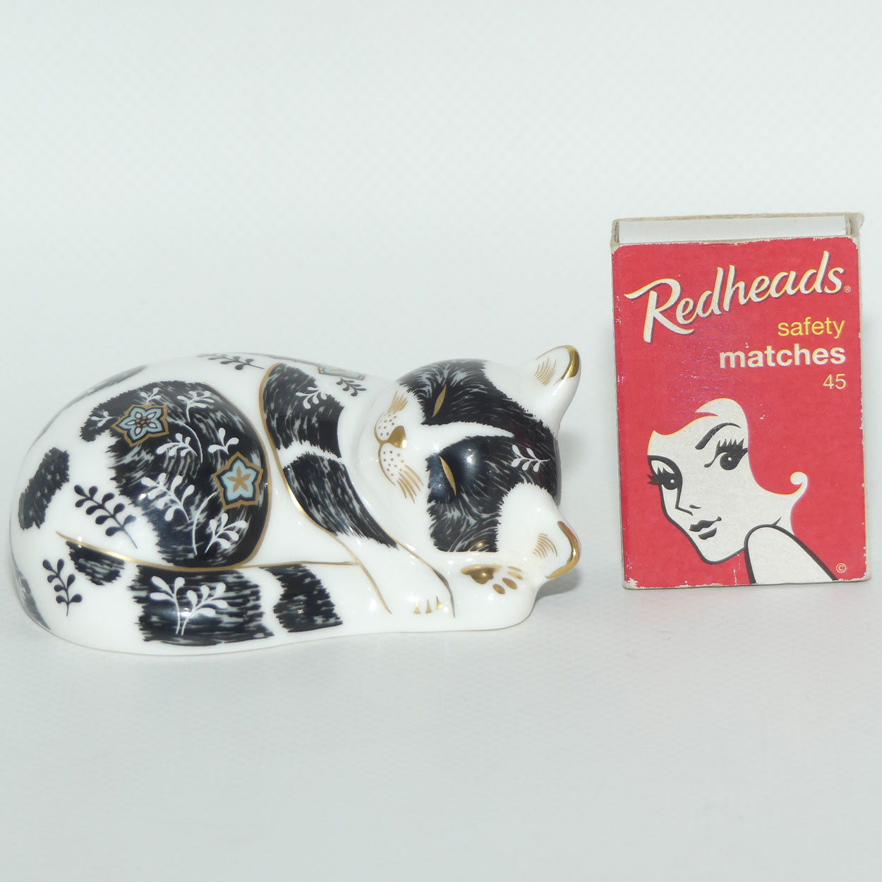 Royal Crown Derby paperweight | Misty Cat | Members Piece | boxed