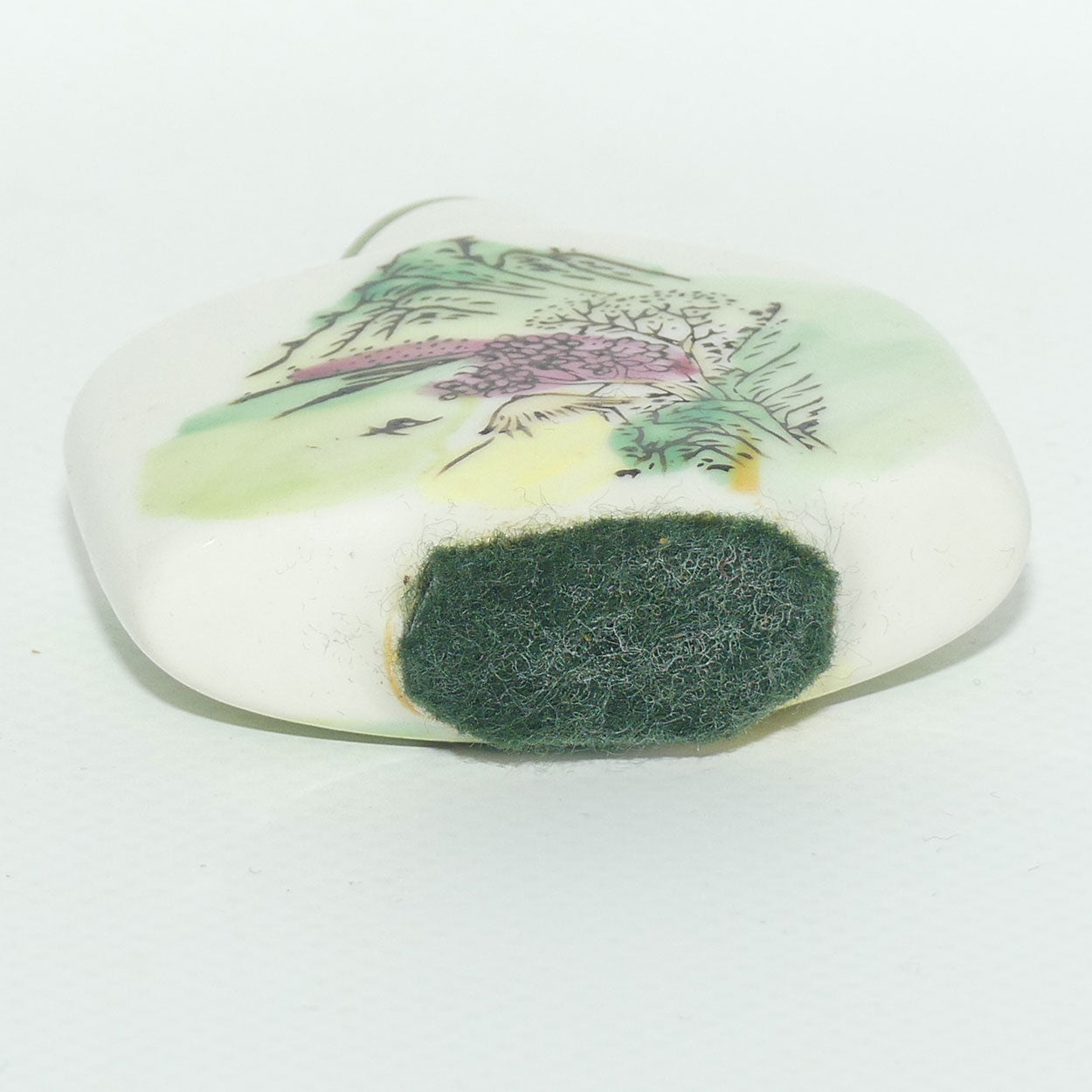 Chinese snuff bottle with greenstone stopper | Mountain scene
