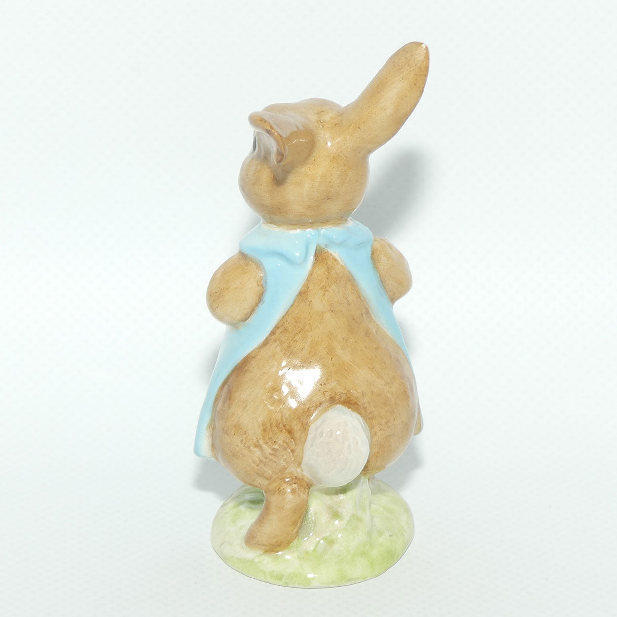 Beswick Beatrix Potter Mrs Flopsy Bunny | BP2a Gold Oval