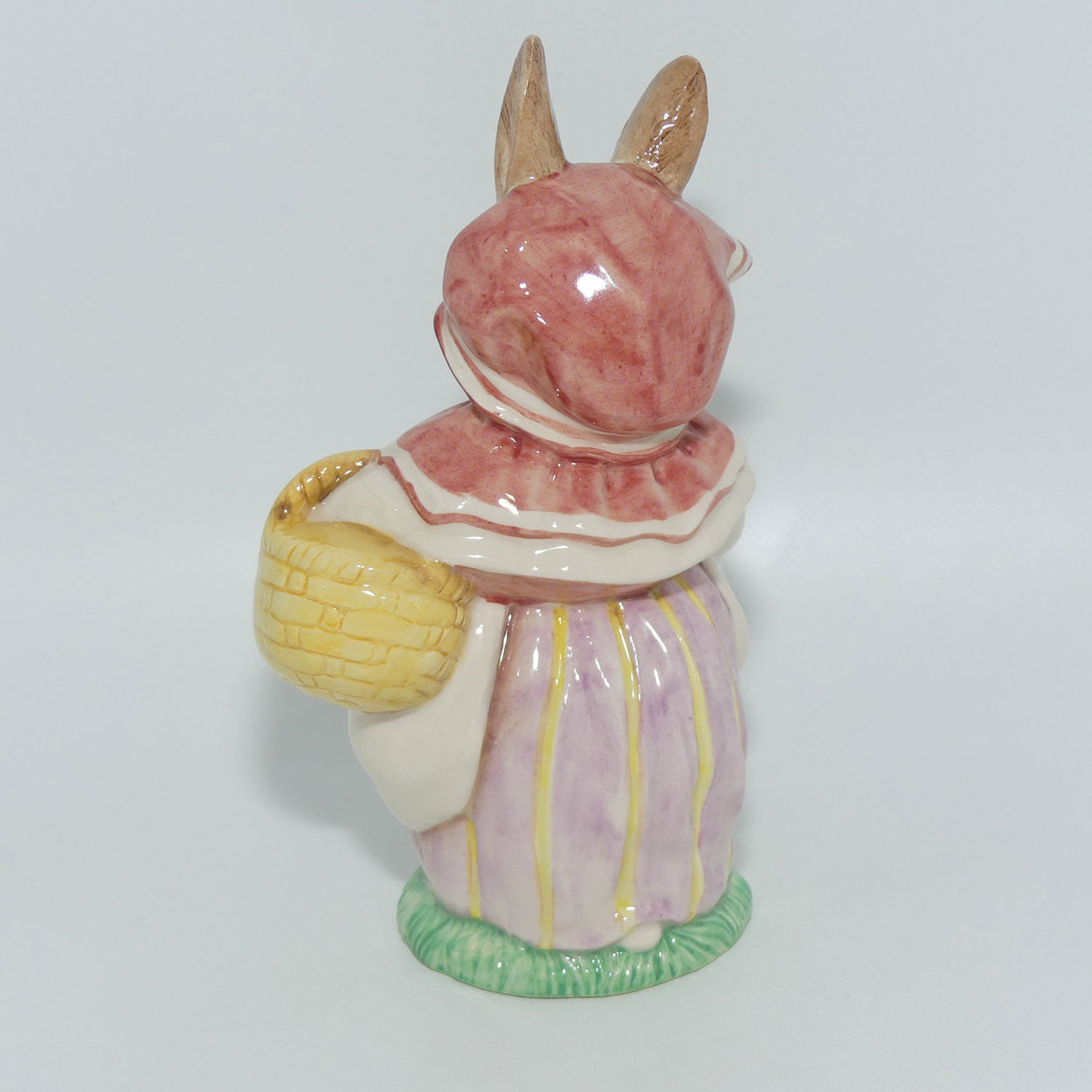 Beswick Beatrix Potter Mrs Rabbit | Large | Gold | BP9c