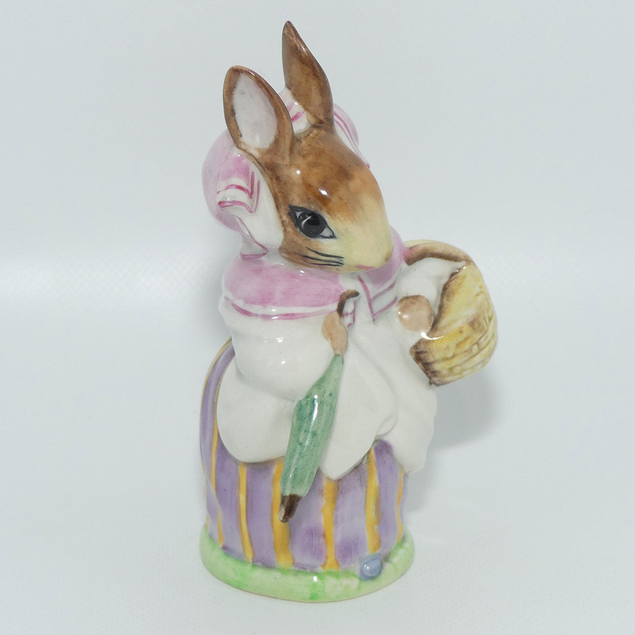 Beswick Beatrix Potter Mrs Rabbit | Umbrella Out | Lilac | GOLD OVAL BP2a | #1