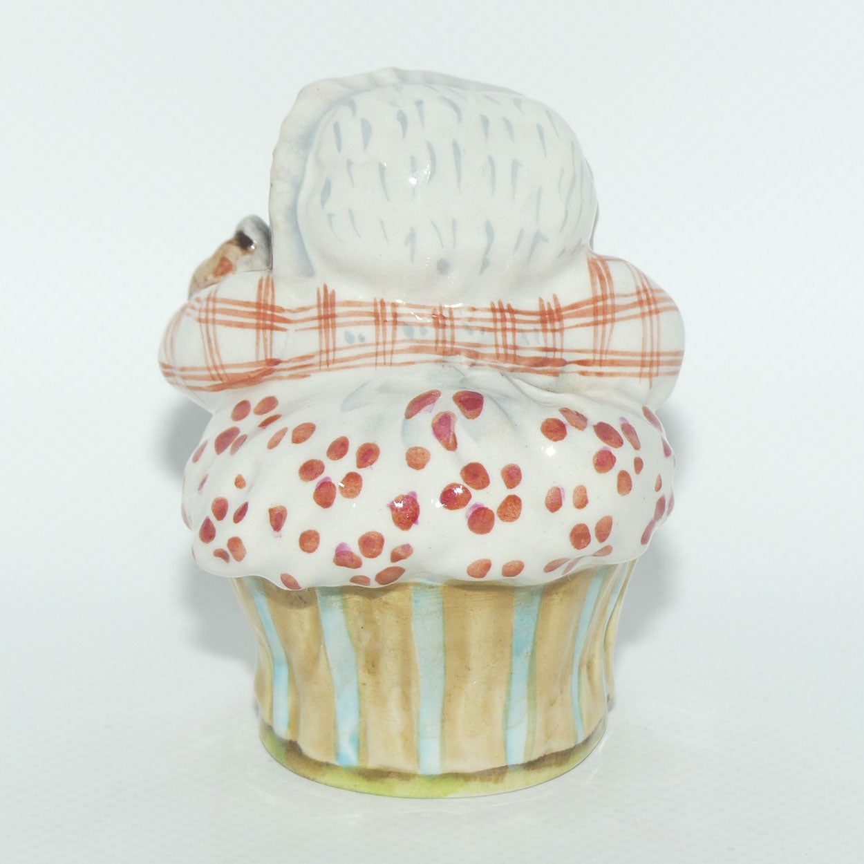 Beswick Beatrix Potter Mrs Tiggy-Winkle | Plaid | BP2a Gold Oval