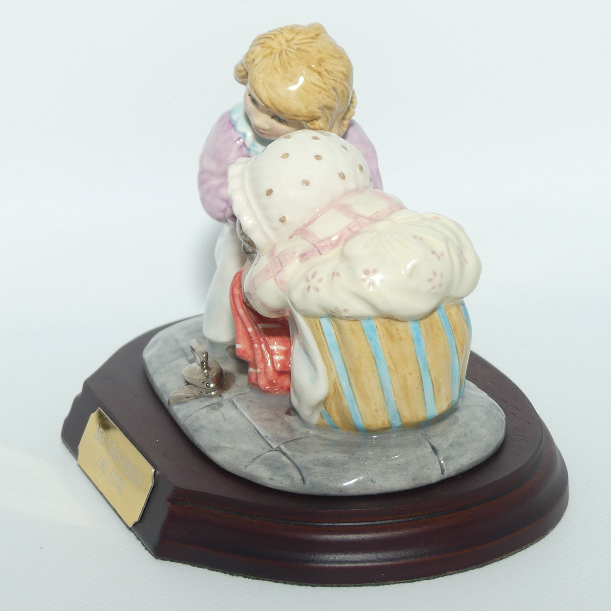 Beswick Beatrix Potter Mrs Tiggy-Winkle and Lucie tableau | Ltd Ed | BP9d