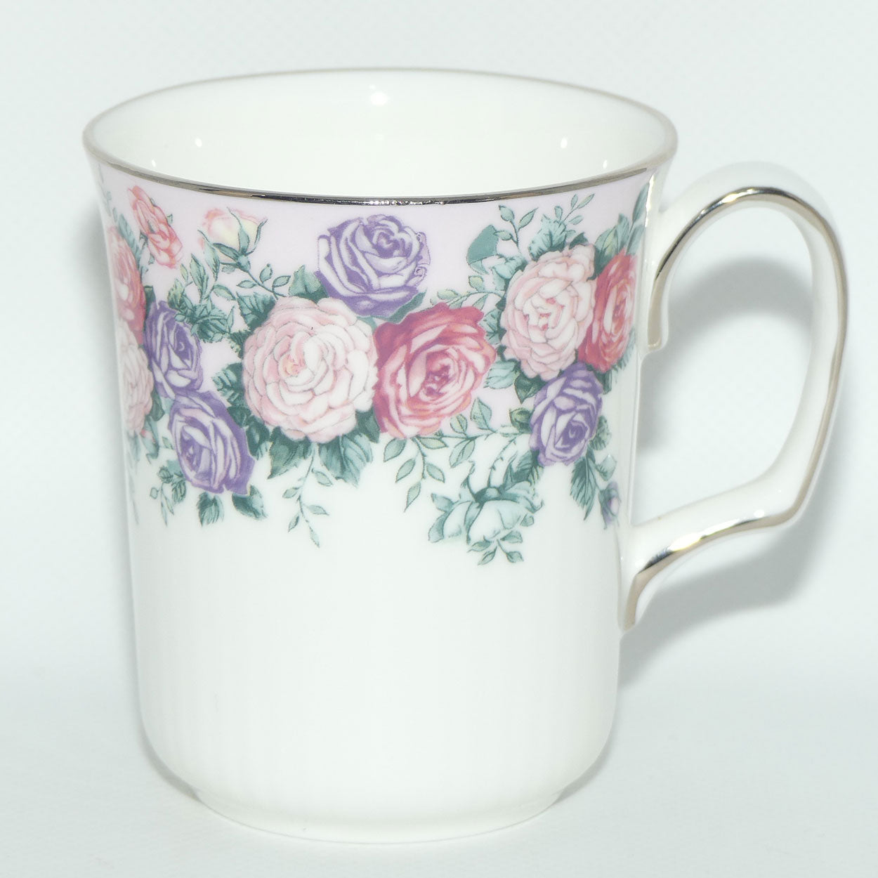 Royal Albert Bone China England Rose Garland coffee mug | later stamp | foreign